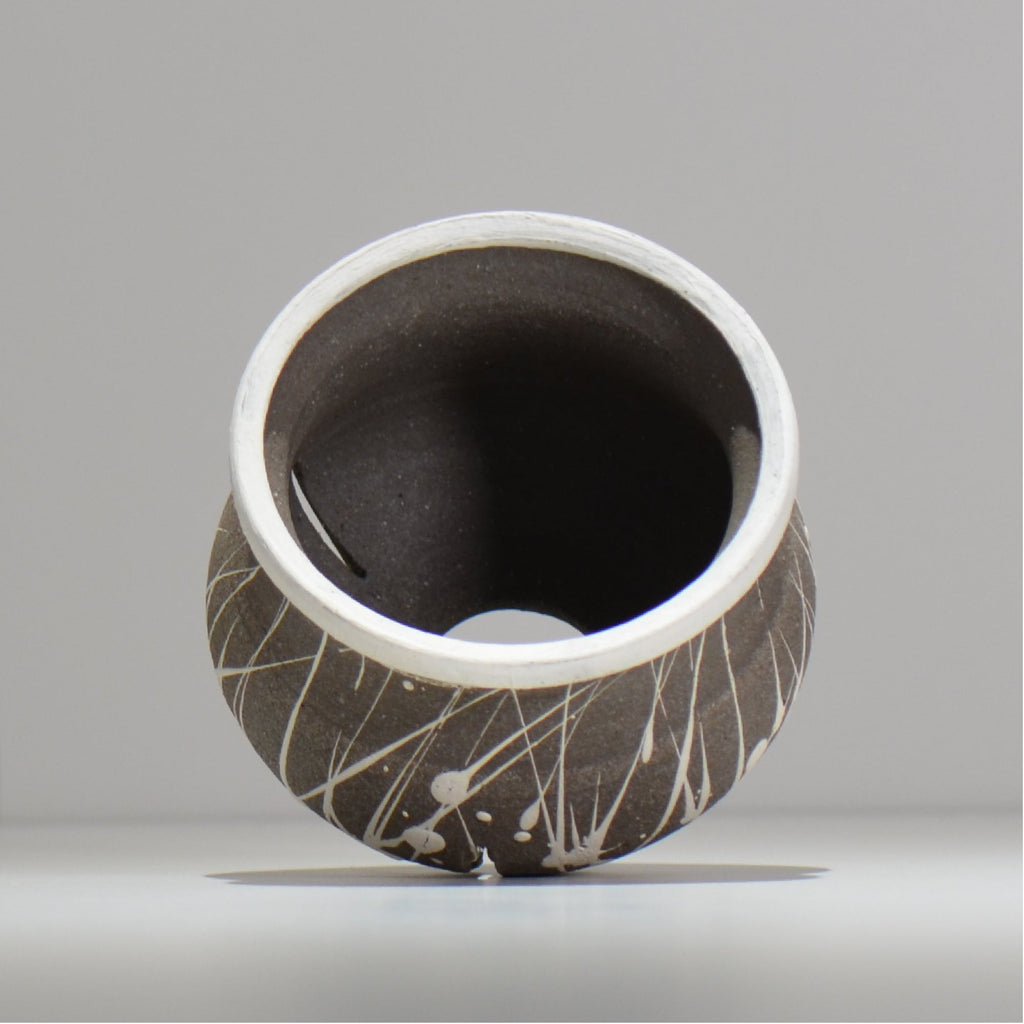 沼野 秀章 / 黒二白 /  nh3_bwh06_s / 約φ12cm / 植木鉢