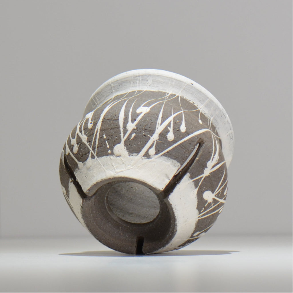 沼野 秀章 / 黒二白 /  nh3_bwh06_s / 約φ12cm / 植木鉢