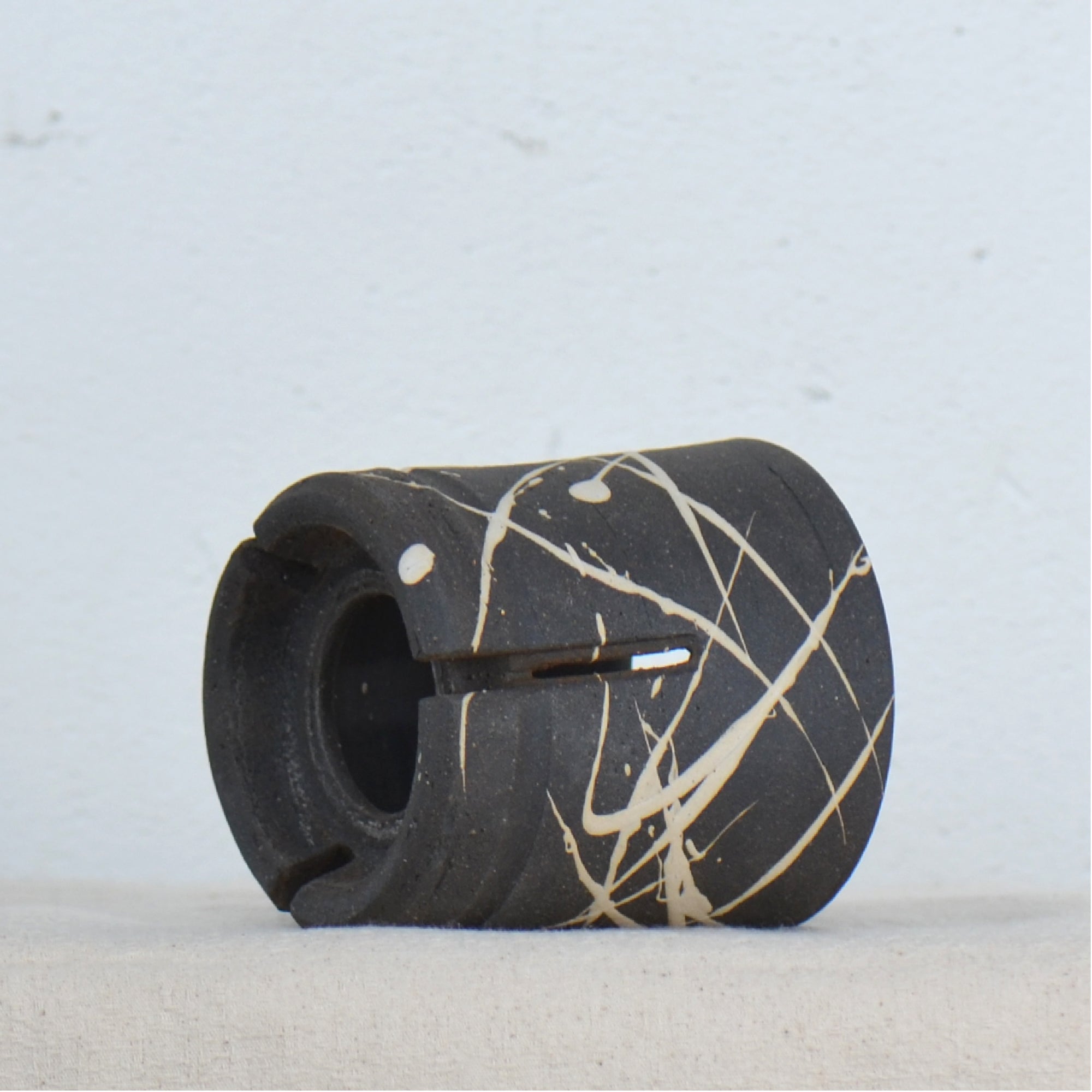 沼野 秀章 / 黒二白 / nh5_bw02_xs / 約φ8cm / 植木鉢