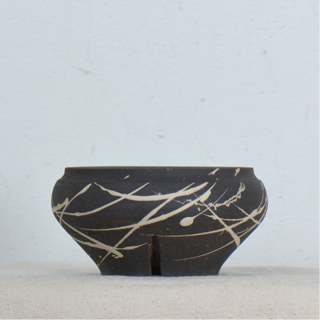 沼野 秀章 / 黒二白 / nh5_bw04_s / 約φ12cm / 植木鉢
