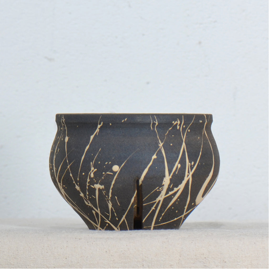 沼野 秀章 / 黒二白 / nh5_bw05_s / 約φ11.8cm / 植木鉢