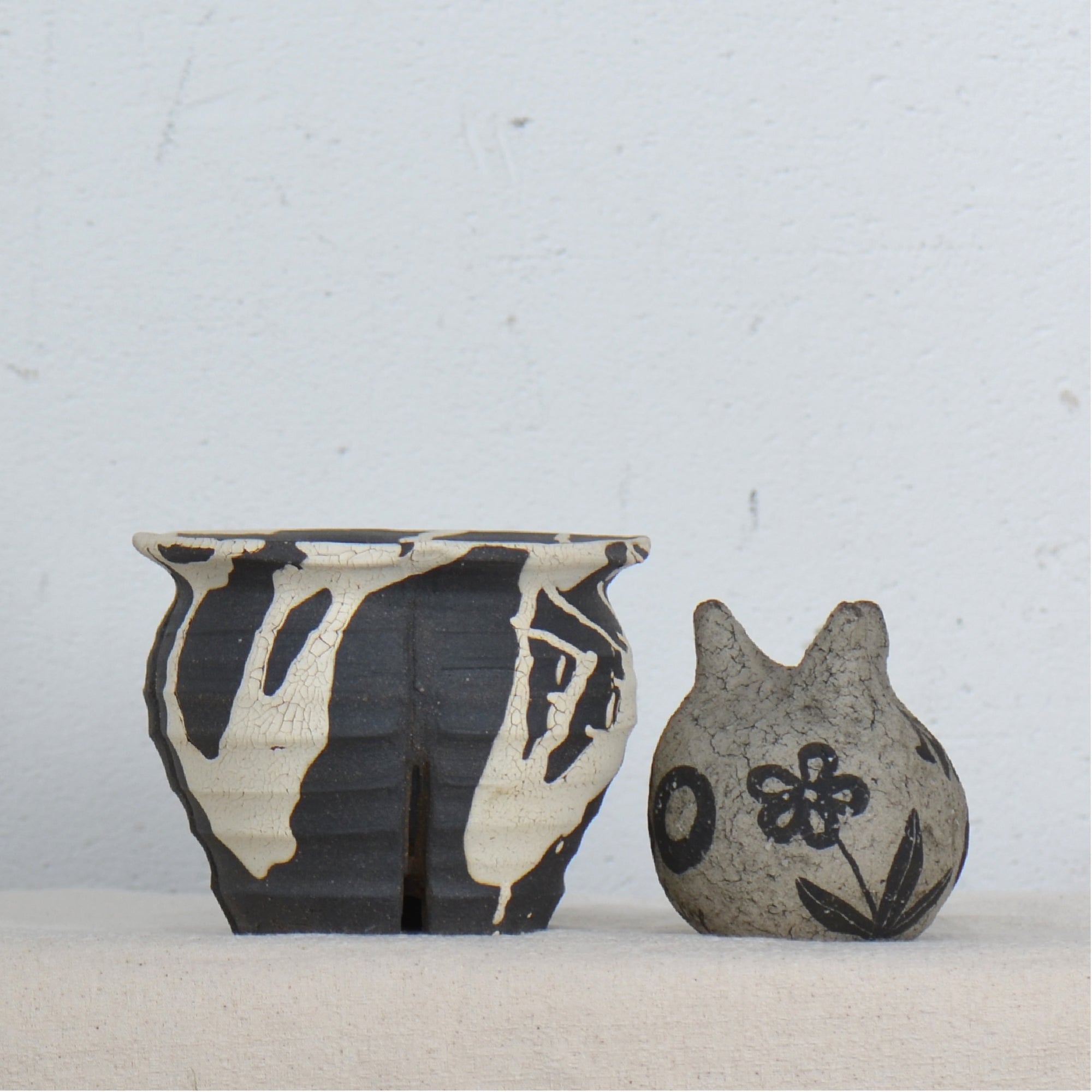 沼野 秀章 / 黒二白 / nh5_bw11_s / 約φ11.5cm / 植木鉢
