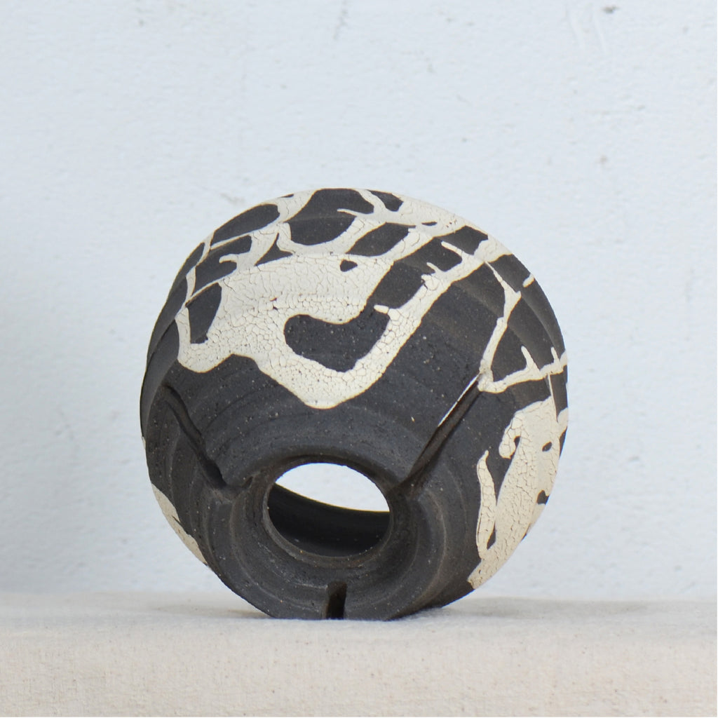 沼野 秀章 / 黒二白 / nh5_bw12_m / 約φ12.7cm / 植木鉢