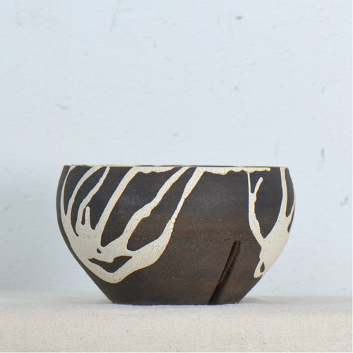 沼野 秀章 / 黒二白 / nh5_bw14_m / 約φ14.6cm / 植木鉢
