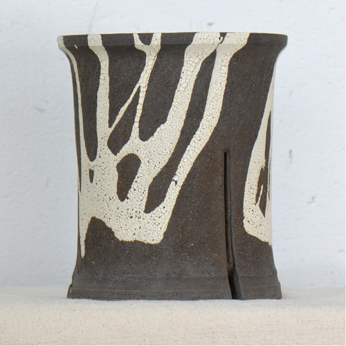 沼野 秀章 / 黒二白 / nh5_bw18_l / 約φ16cm / 植木鉢