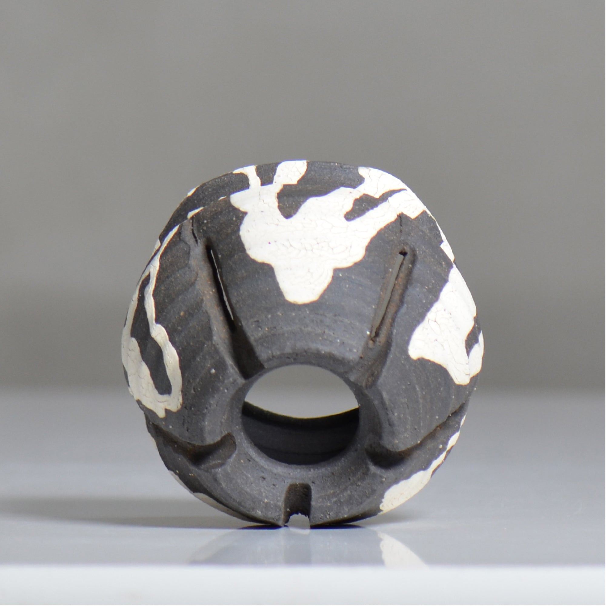 沼野 秀章 / 黒二白 / nh6_bw04_xs / 約φ8.5cm / 植木鉢