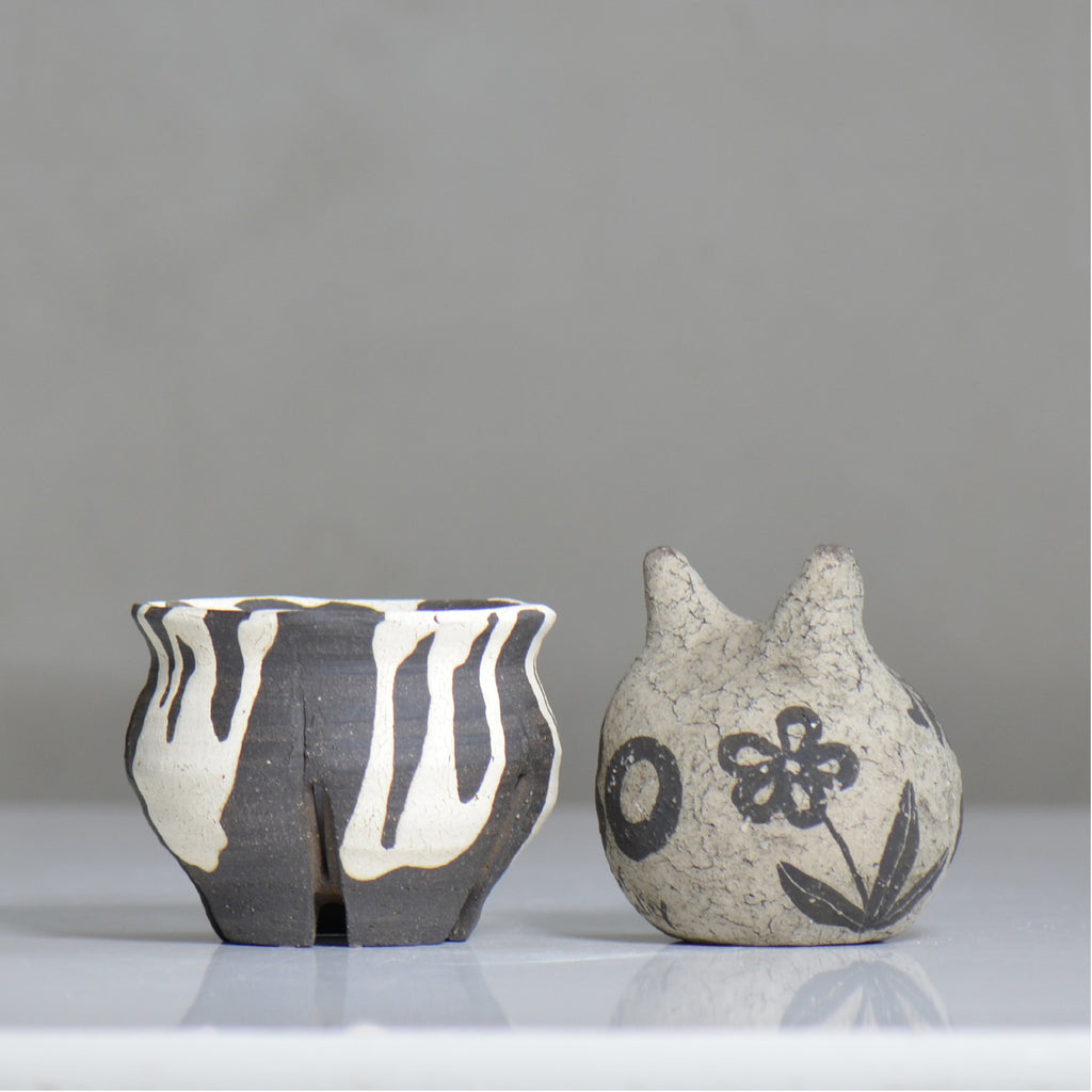 沼野 秀章 / 黒二白 / nh6_bw07_xs / 約φ8.7cm / 植木鉢