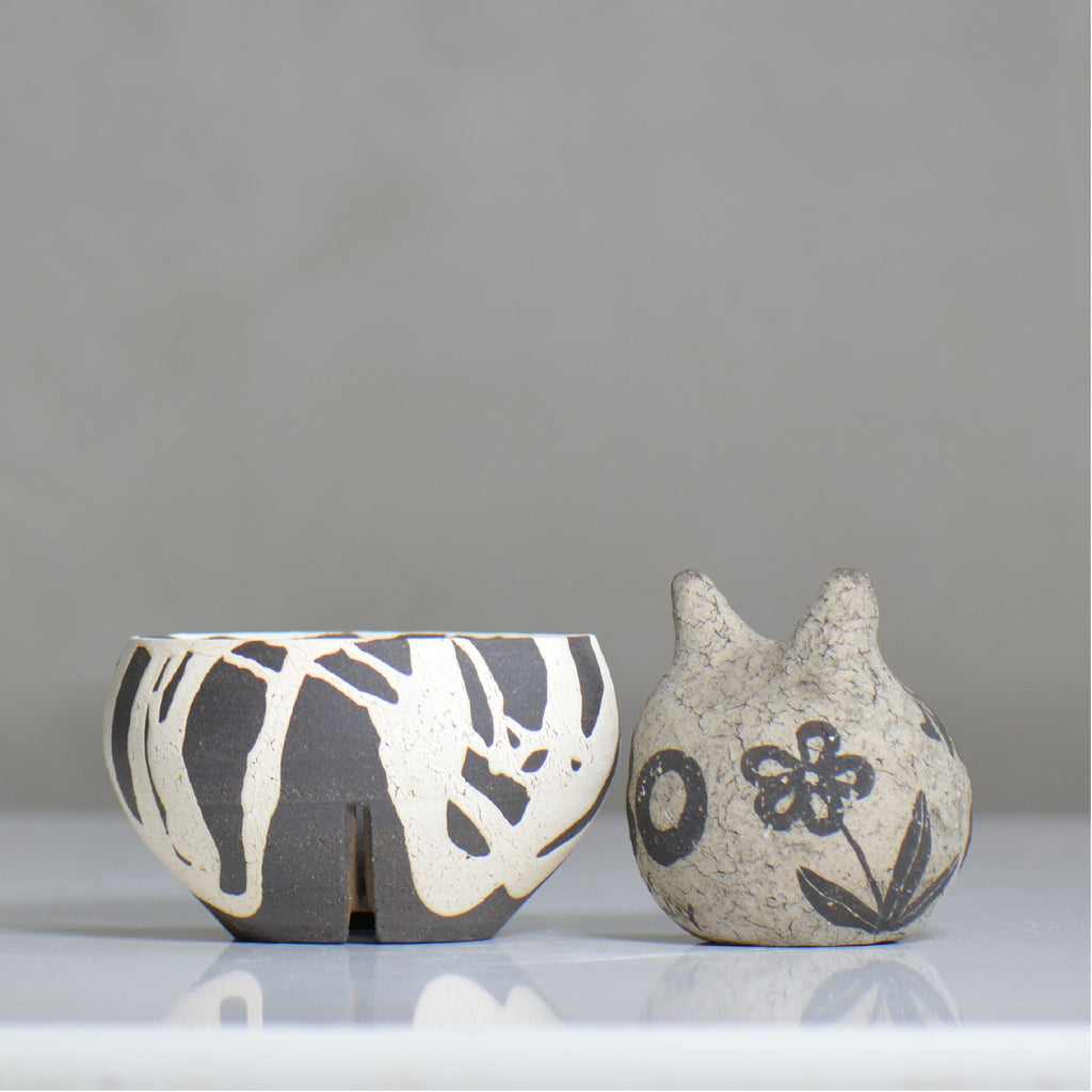 沼野 秀章 / 黒二白 / nh6_bw11_s / 約φ10.5cm / 植木鉢