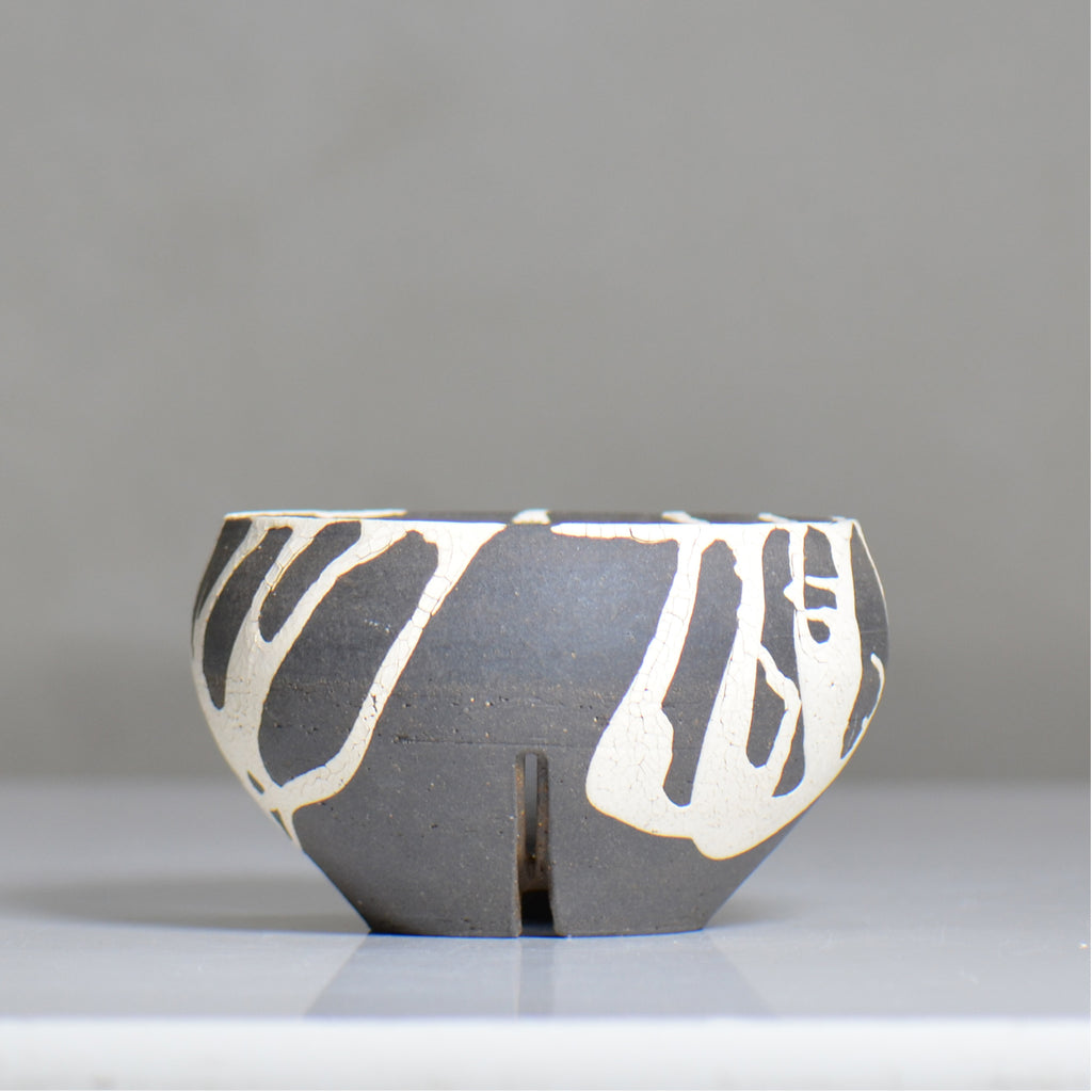 沼野 秀章 / 黒二白 / nh6_bw13_s / 約φ12cm / 植木鉢