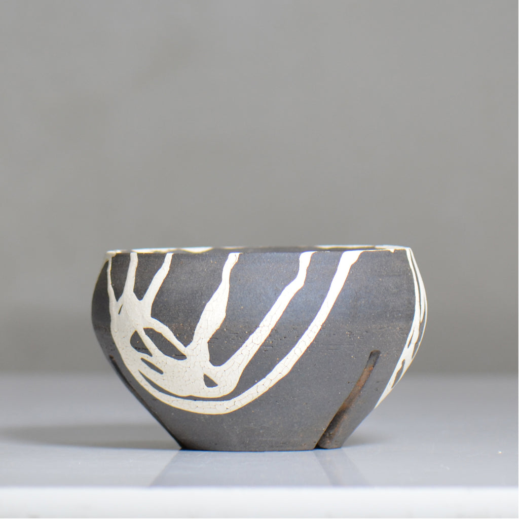 沼野 秀章 / 黒二白 / nh6_bw13_s / 約φ12cm / 植木鉢