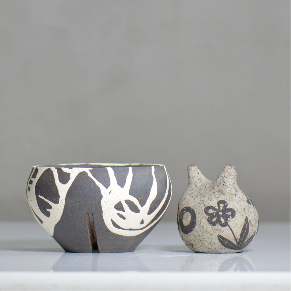沼野 秀章 / 黒二白 / nh6_bw13_s / 約φ12cm / 植木鉢