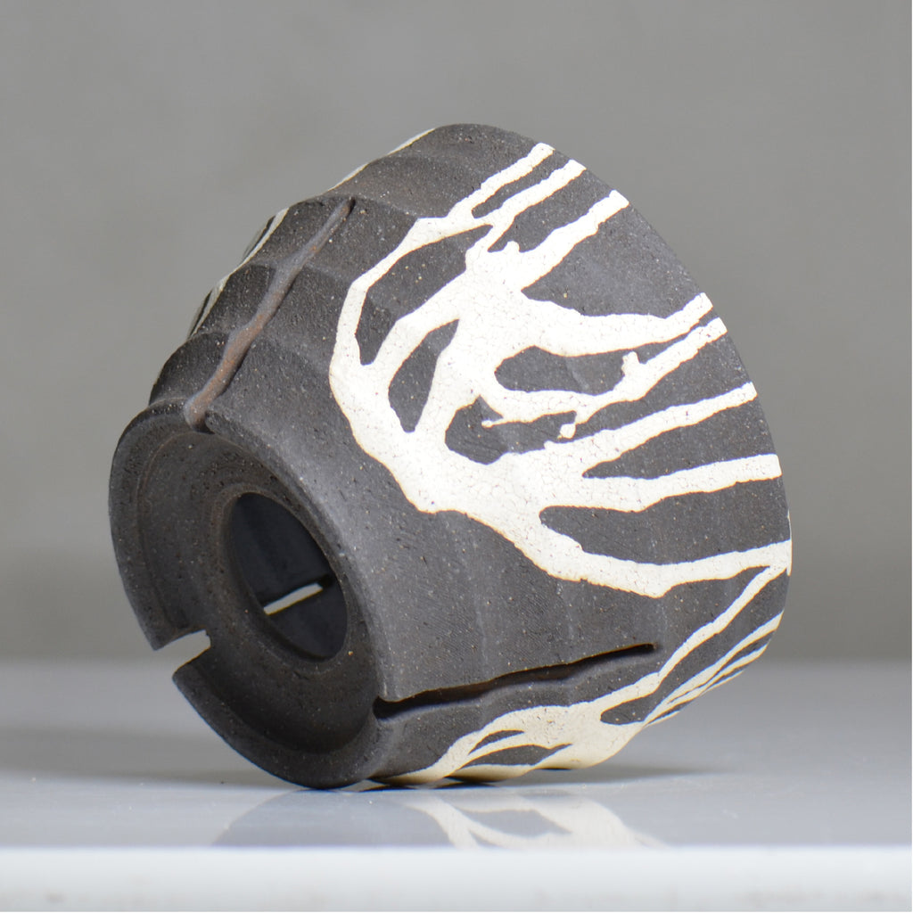 沼野 秀章 / 黒二白 / nh6_bw16_l / 約φ15.5cm / 植木鉢