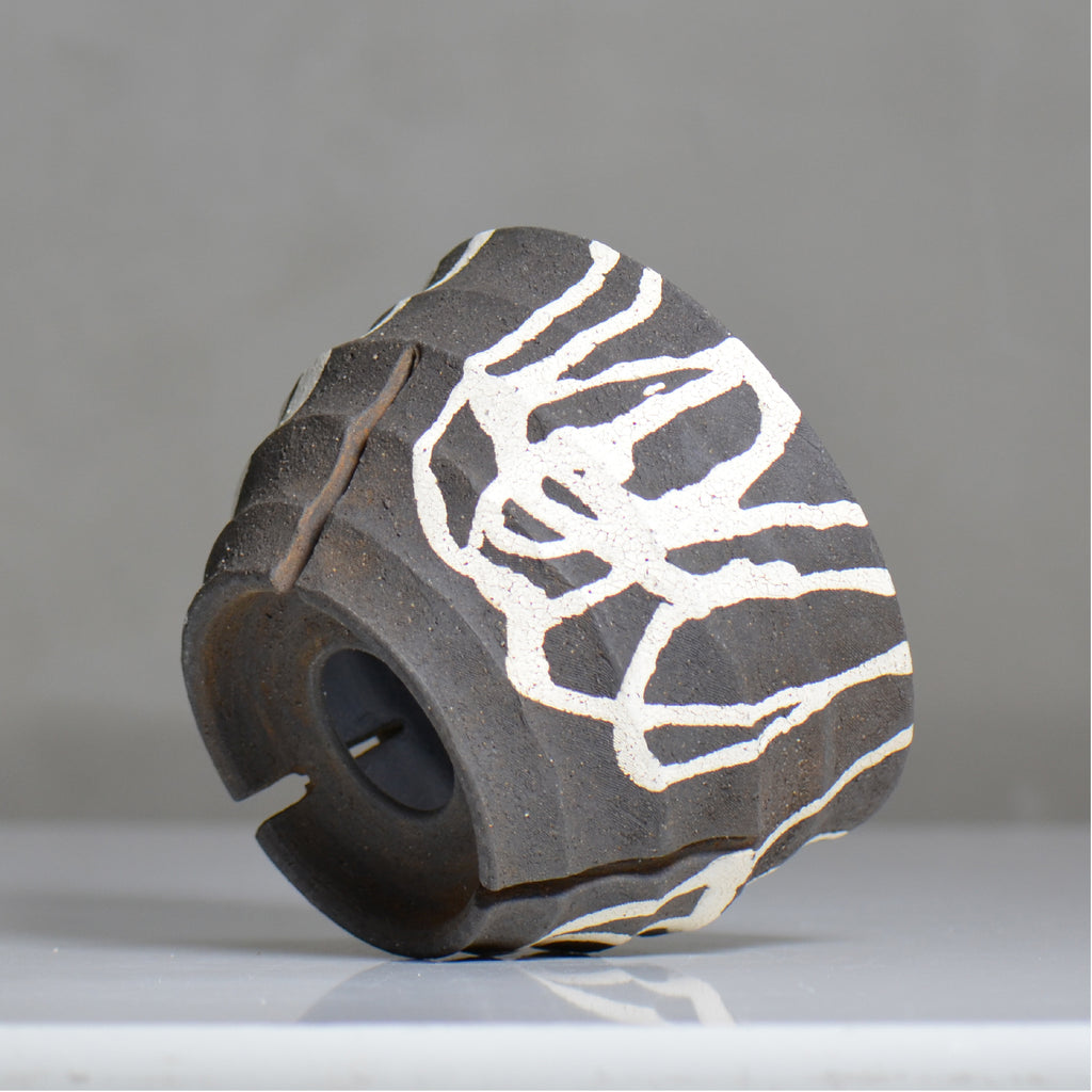 沼野 秀章 / 黒二白 / nh6_bw17_l / 約φ16cm / 植木鉢