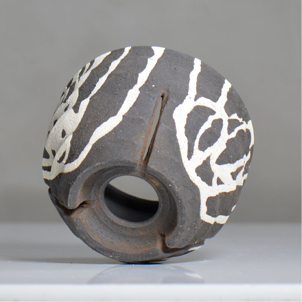 沼野 秀章 / 黒二白 / nh6_bw18_m / 約φ15cm / 植木鉢