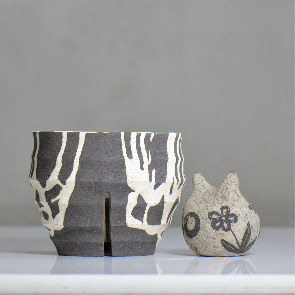 沼野 秀章 / 黒二白 / nh6_bw20_ / 約φ15cm / 植木鉢