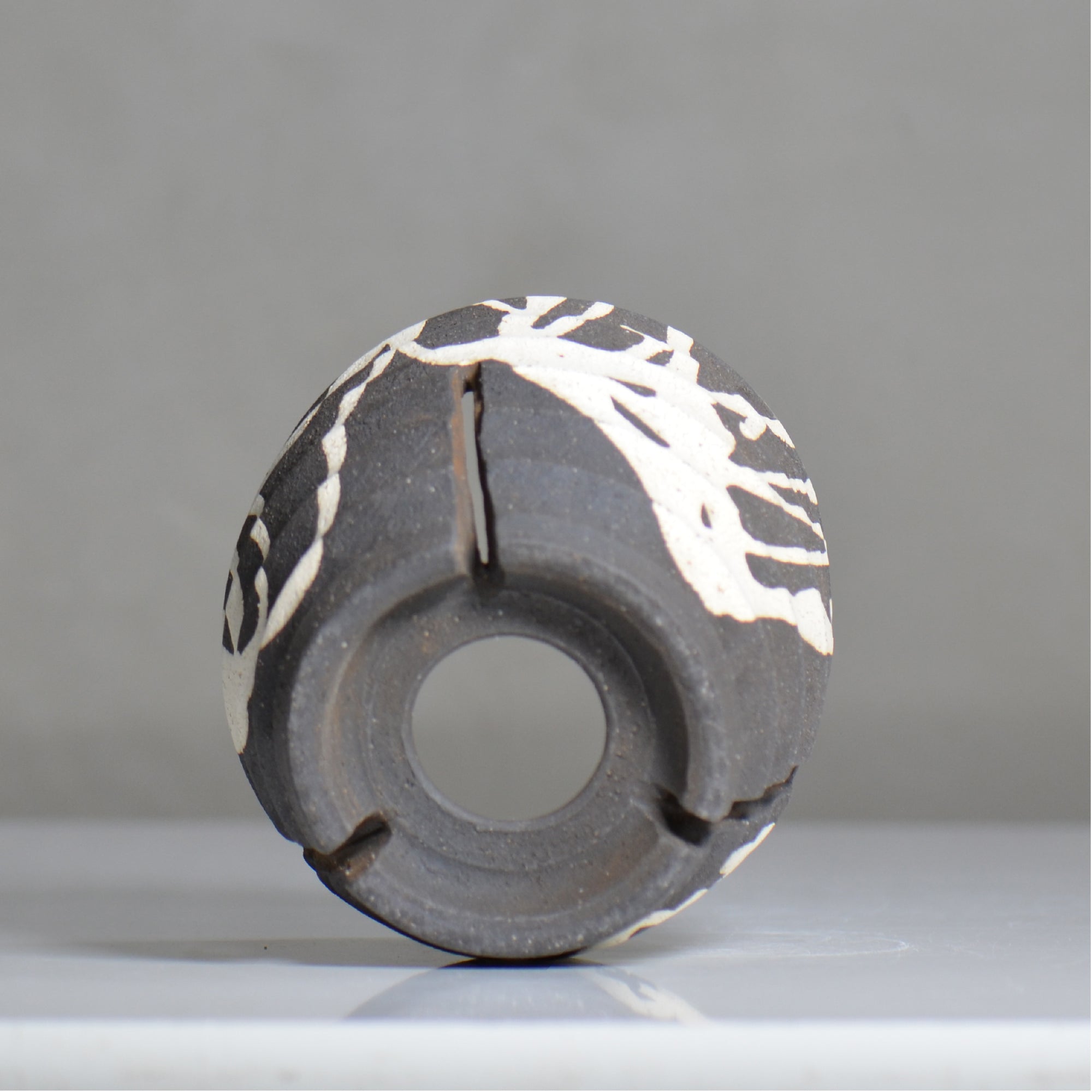 沼野 秀章 / 黒二白 / nh6_bw21_m / 約φ14cm / 植木鉢