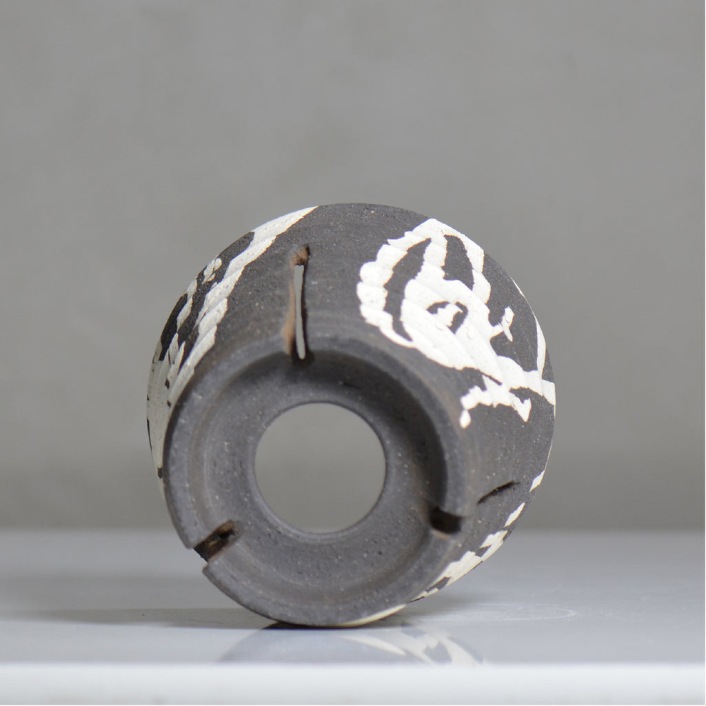 沼野 秀章 / 黒二白 / nh6_bw22_m / 約φ14.5cm / 植木鉢