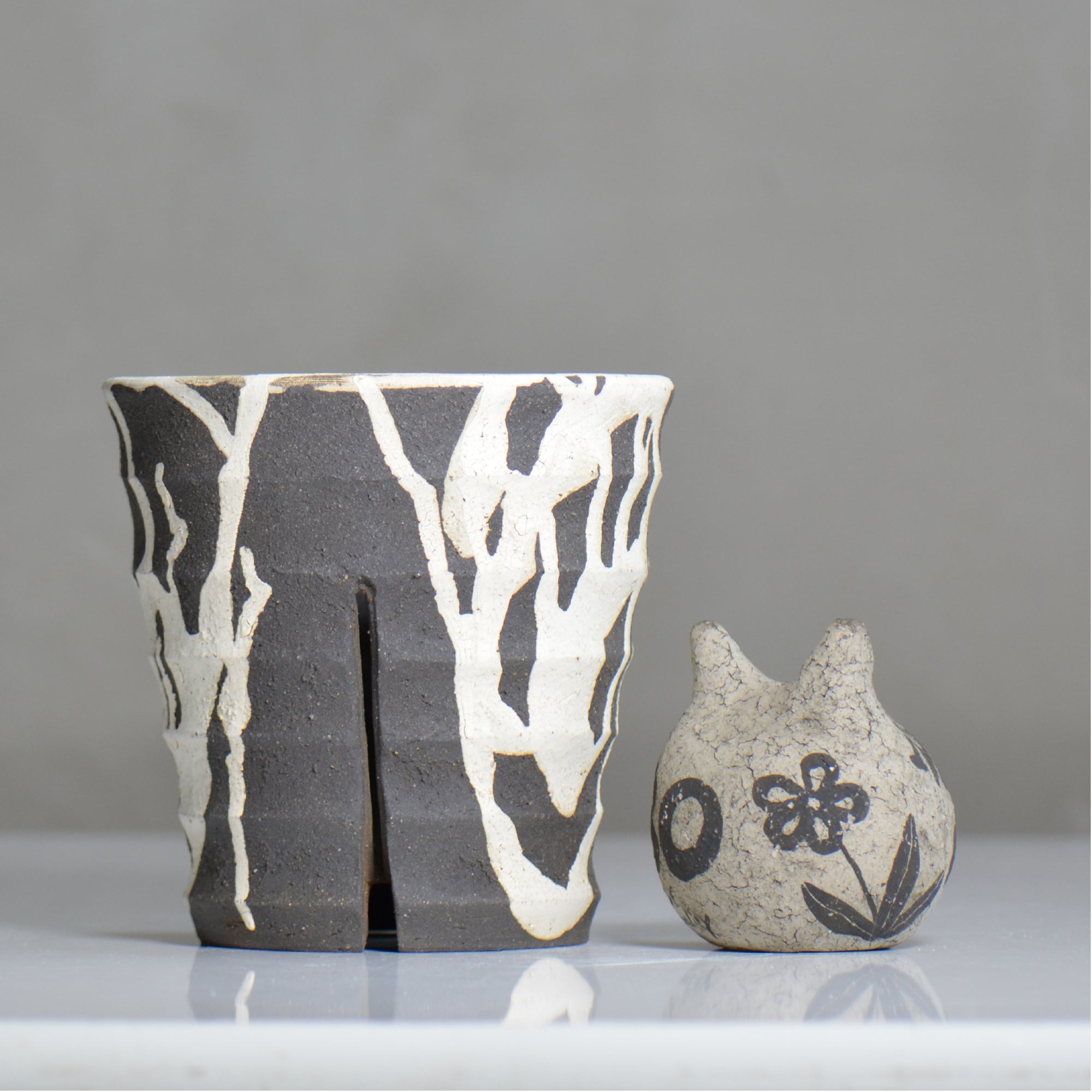 沼野 秀章 / 黒二白 / nh6_bw22_m / 約φ14.5cm / 植木鉢