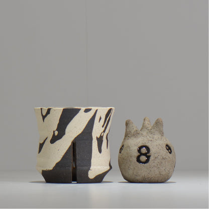 沼野 秀章 / 黒二白 / S  / nh_bw05_s / 約φ10.3cm / 植木鉢