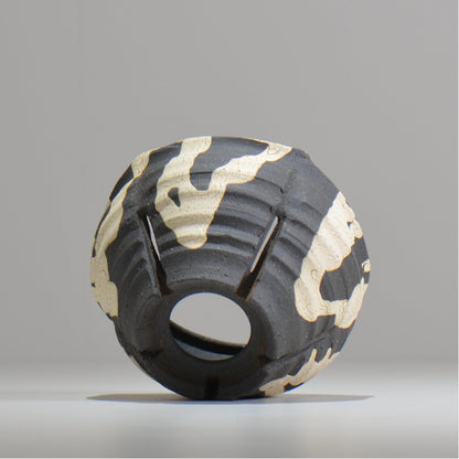 沼野 秀章 / 黒二白 / S  / nh_bw07_m / 約φ12.5cm / 植木鉢