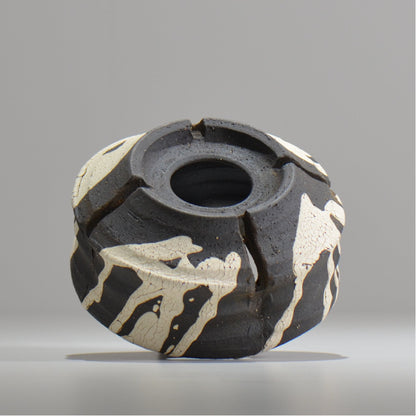 沼野 秀章 / 黒二白 / S  / nh_bw11_m / 約φ12.8cm / 植木鉢
