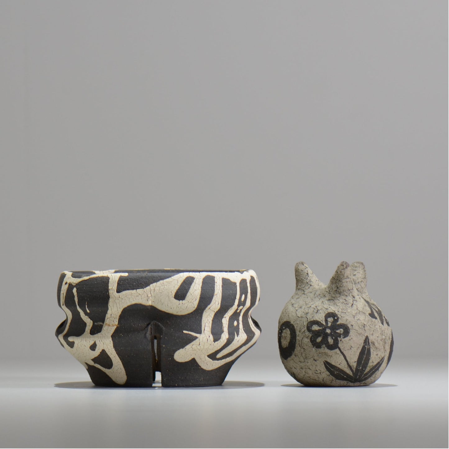 沼野 秀章 / 黒二白 / S  / nh_bw12_m / 約φ13cm / 植木鉢