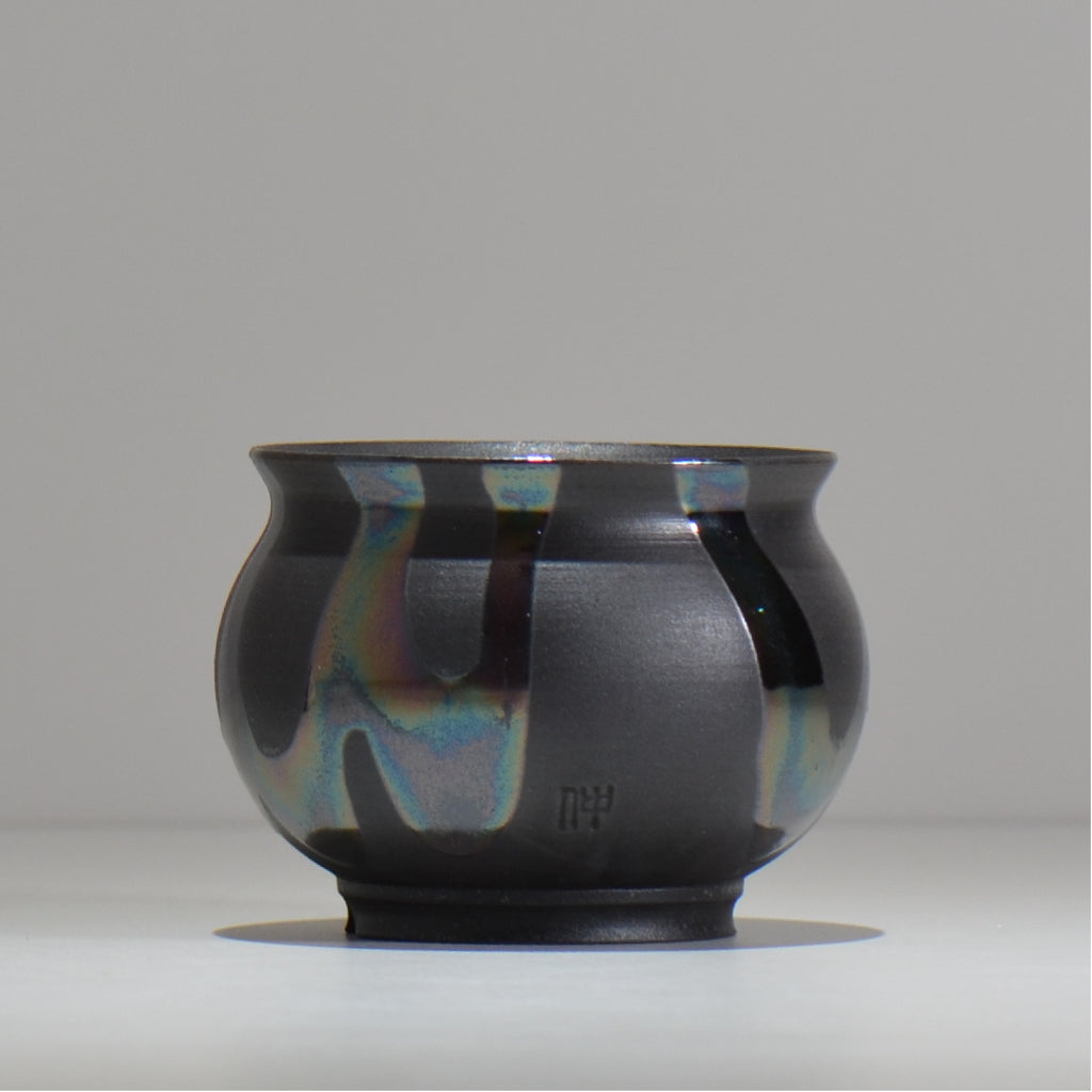 Naka / マダラ黒  / no_mb07_s / 約 φ10cm / 植木鉢