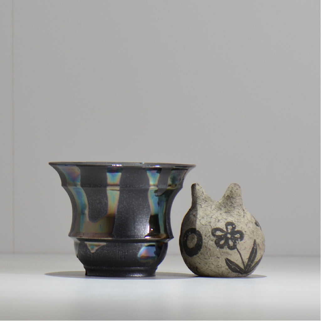 Naka / マダラ黒  / no_mb08_m/ 約 φ12.7cm / 植木鉢