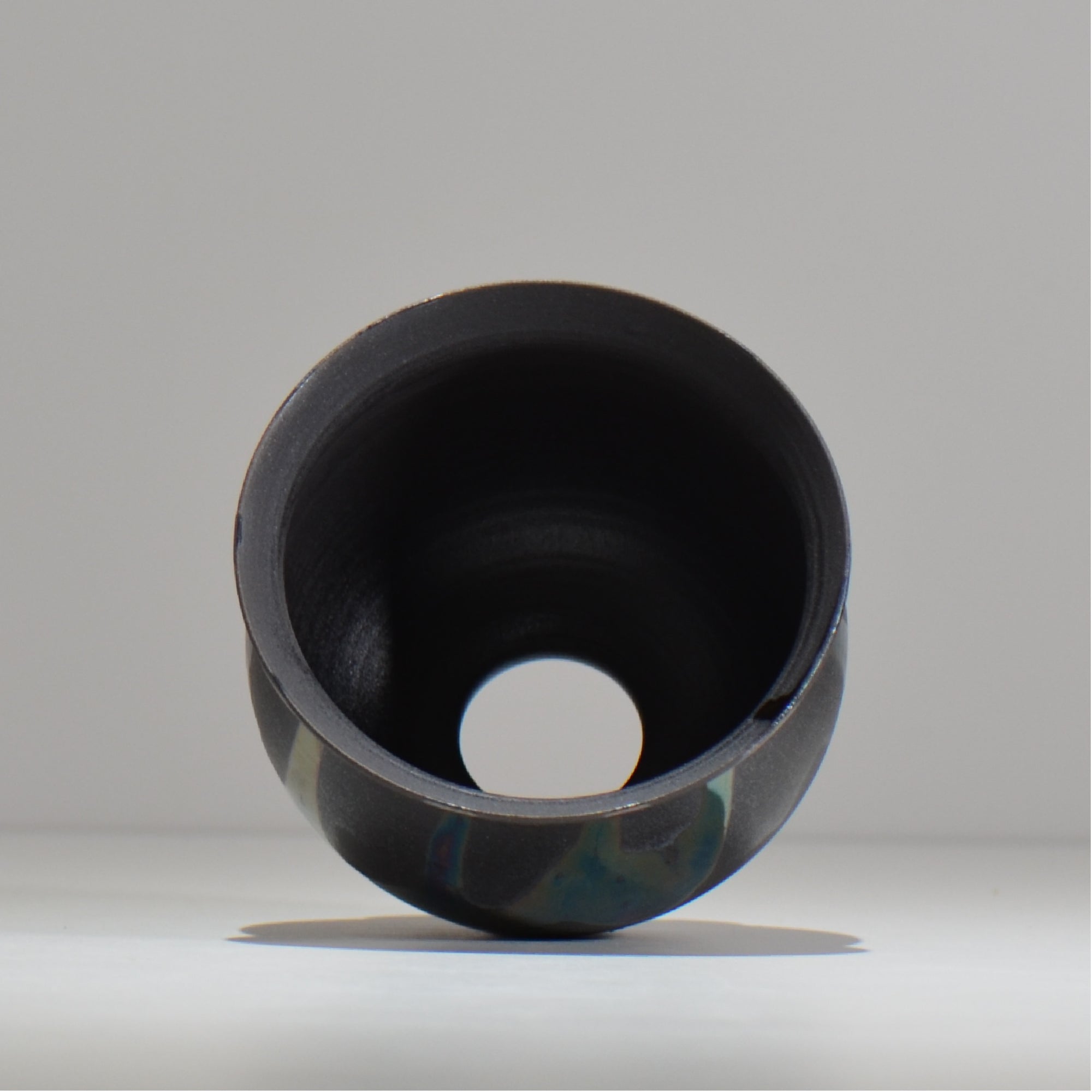 Naka / マダラ黒  / no_mb10_s / 約 φ12cm / 植木鉢