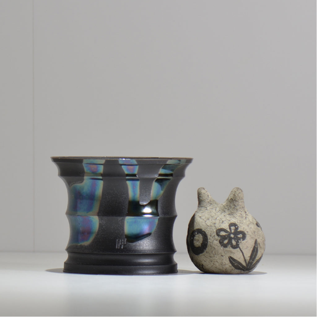 Naka / マダラ黒  / no_mb11_m/ 約 φ13.5cm / 植木鉢