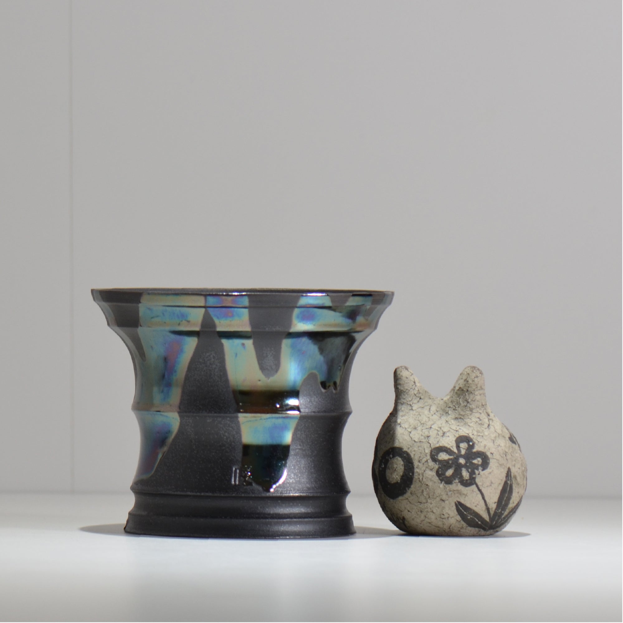 Naka / マダラ黒  / no_mb12_m / 約 φ14.7cm / 植木鉢