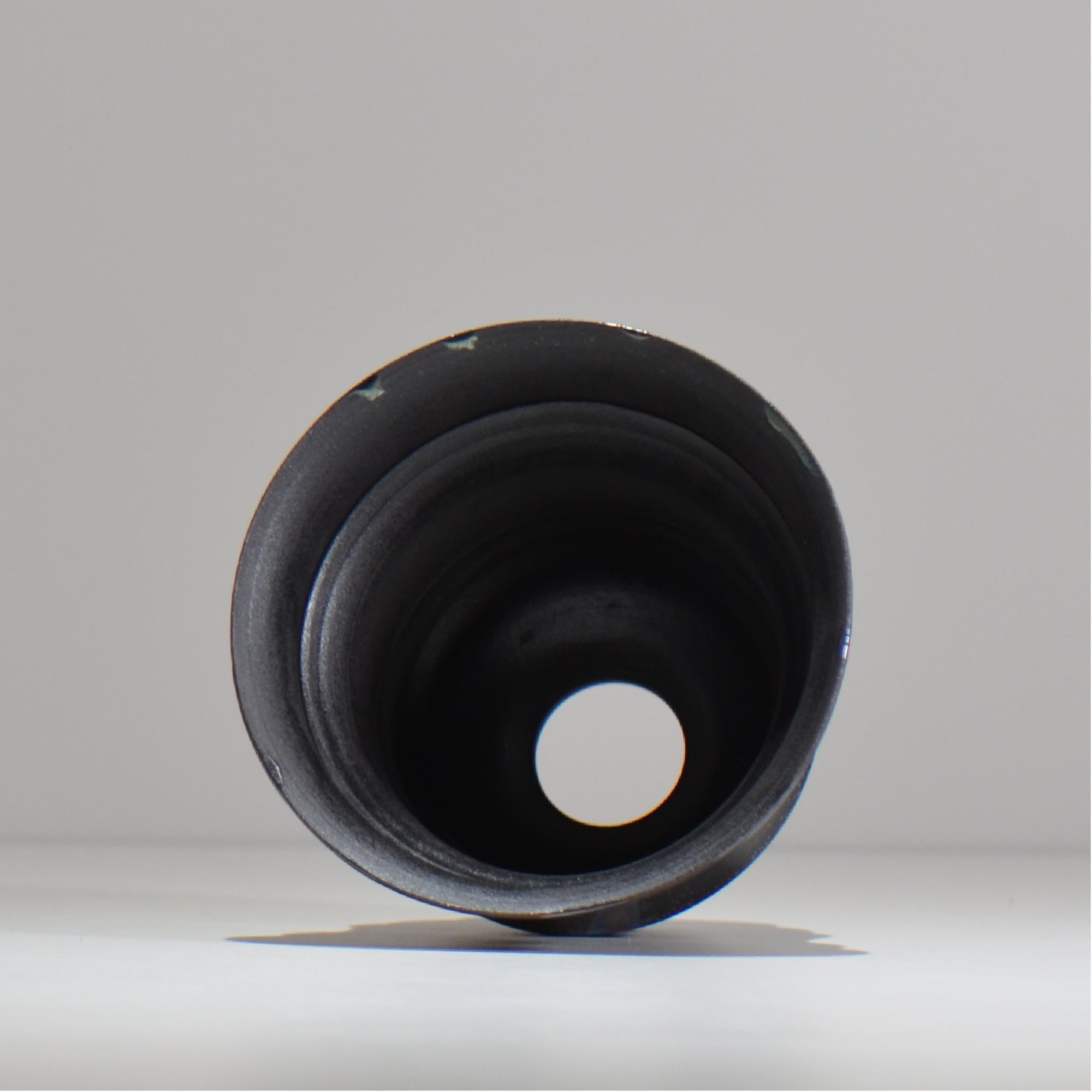 Naka / マダラ黒  / no_mb13_m / 約 φ12.5cm / 植木鉢