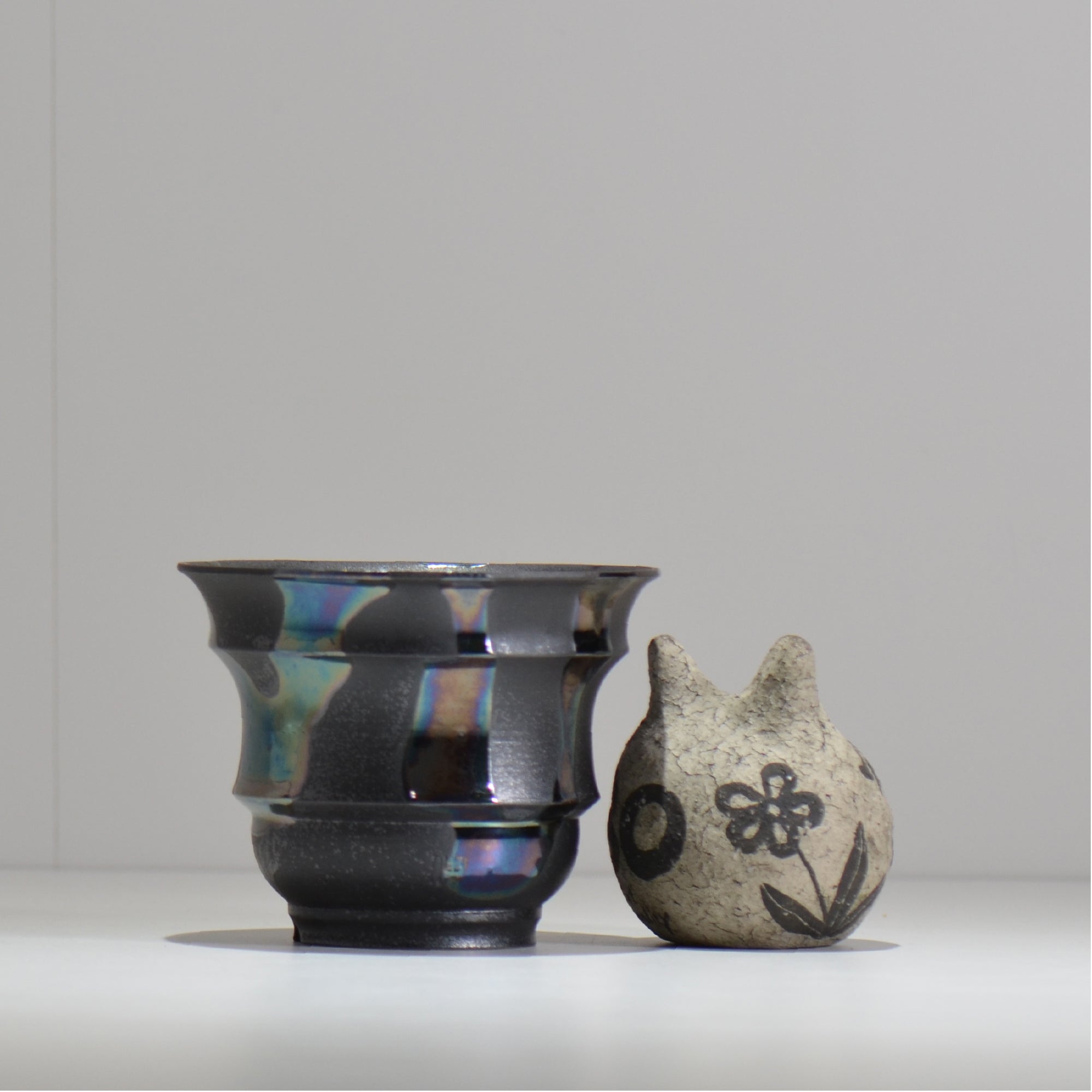 Naka / マダラ黒  / no_mb13_m / 約 φ12.5cm / 植木鉢