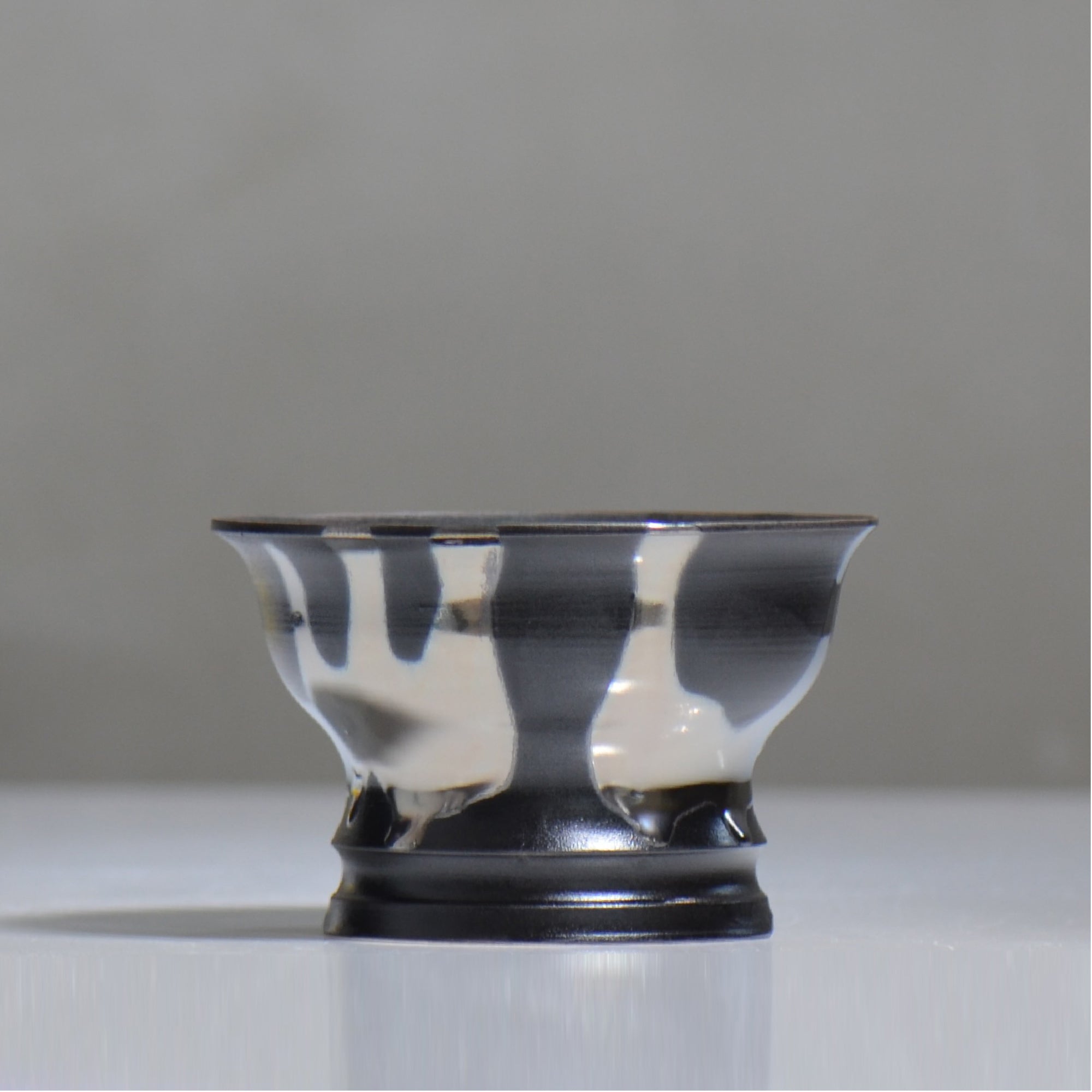 Naka / シルバーマダラ / no3_sm17_m / 約 φ13.2cm / 植木鉢 – ハチラボ