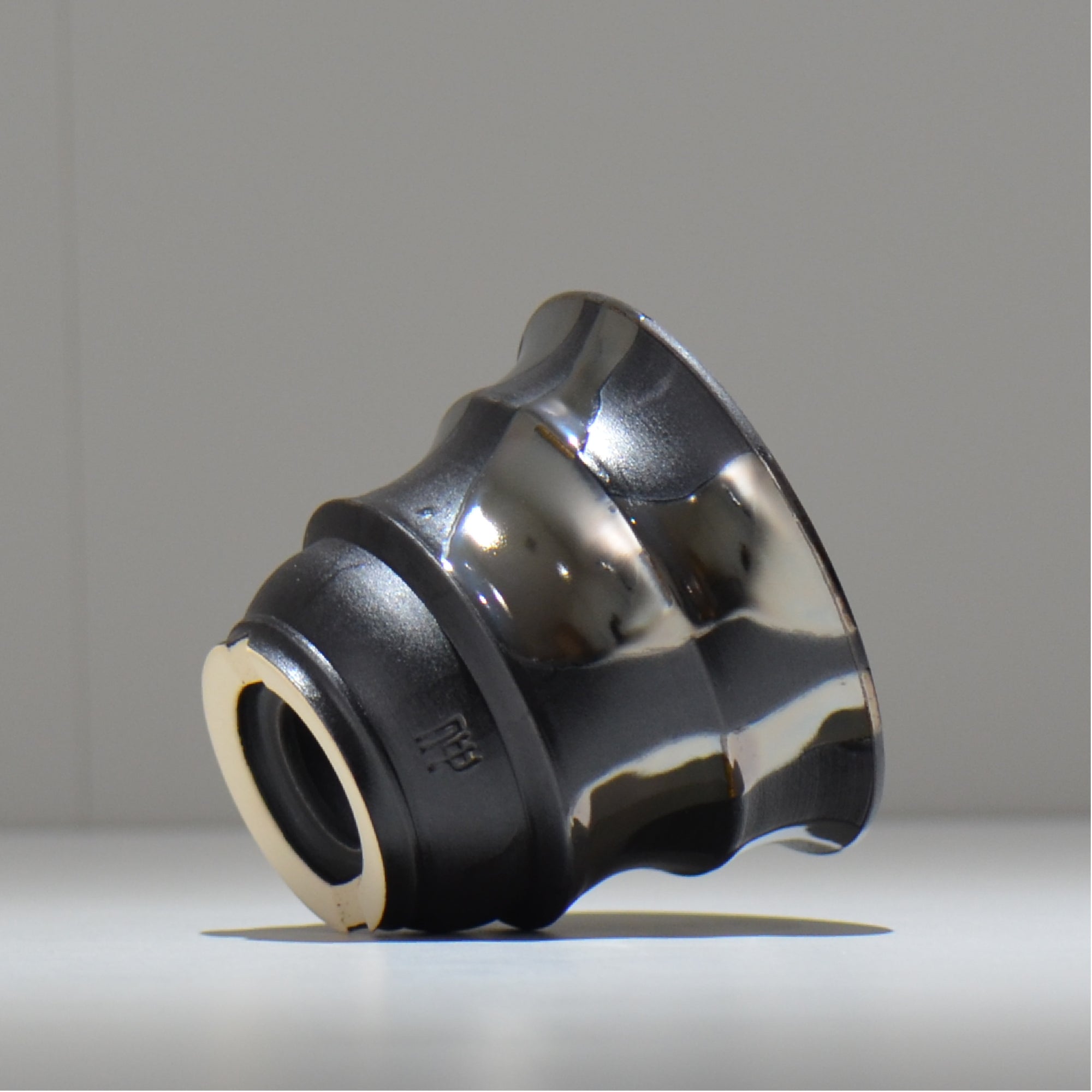 Naka / シルバーマダラ /  no_sm09_s / 約 φ11cm / 植木鉢