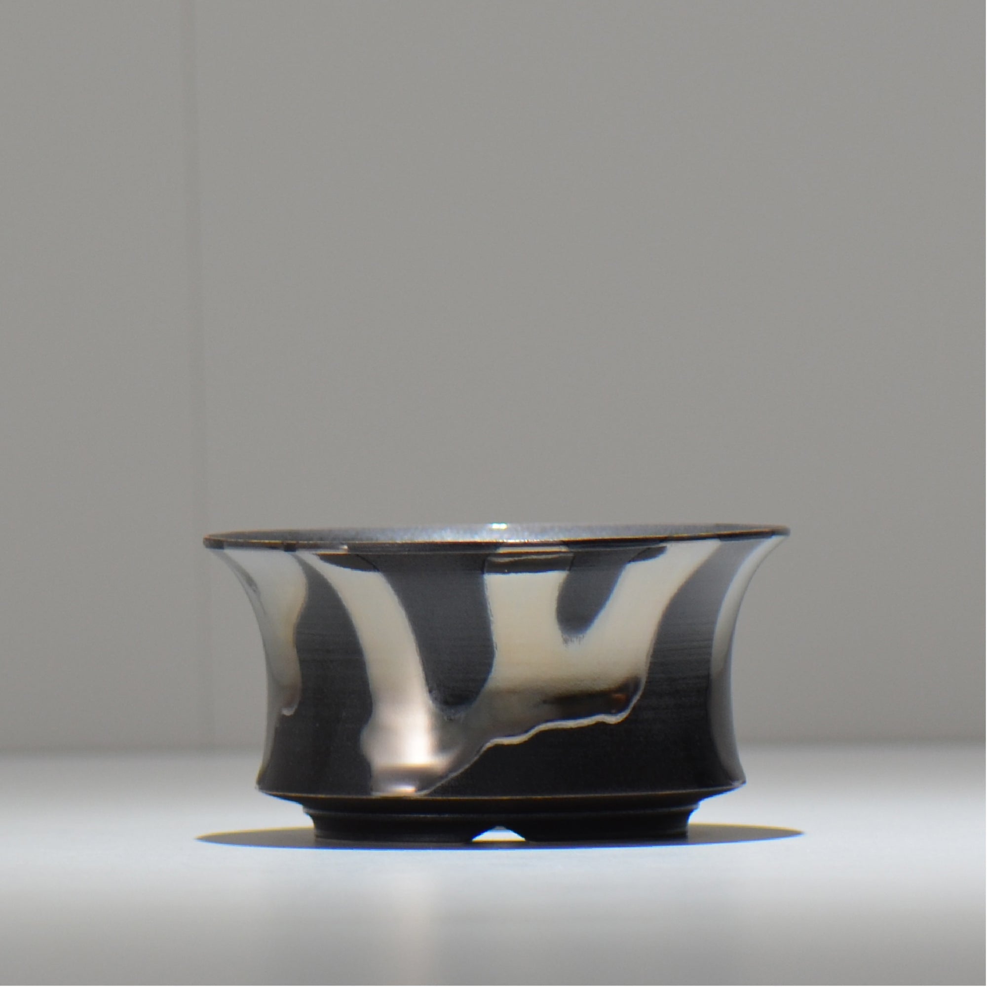 Naka / シルバーマダラ /  no_sm10_m / 約 φ13cm / 植木鉢