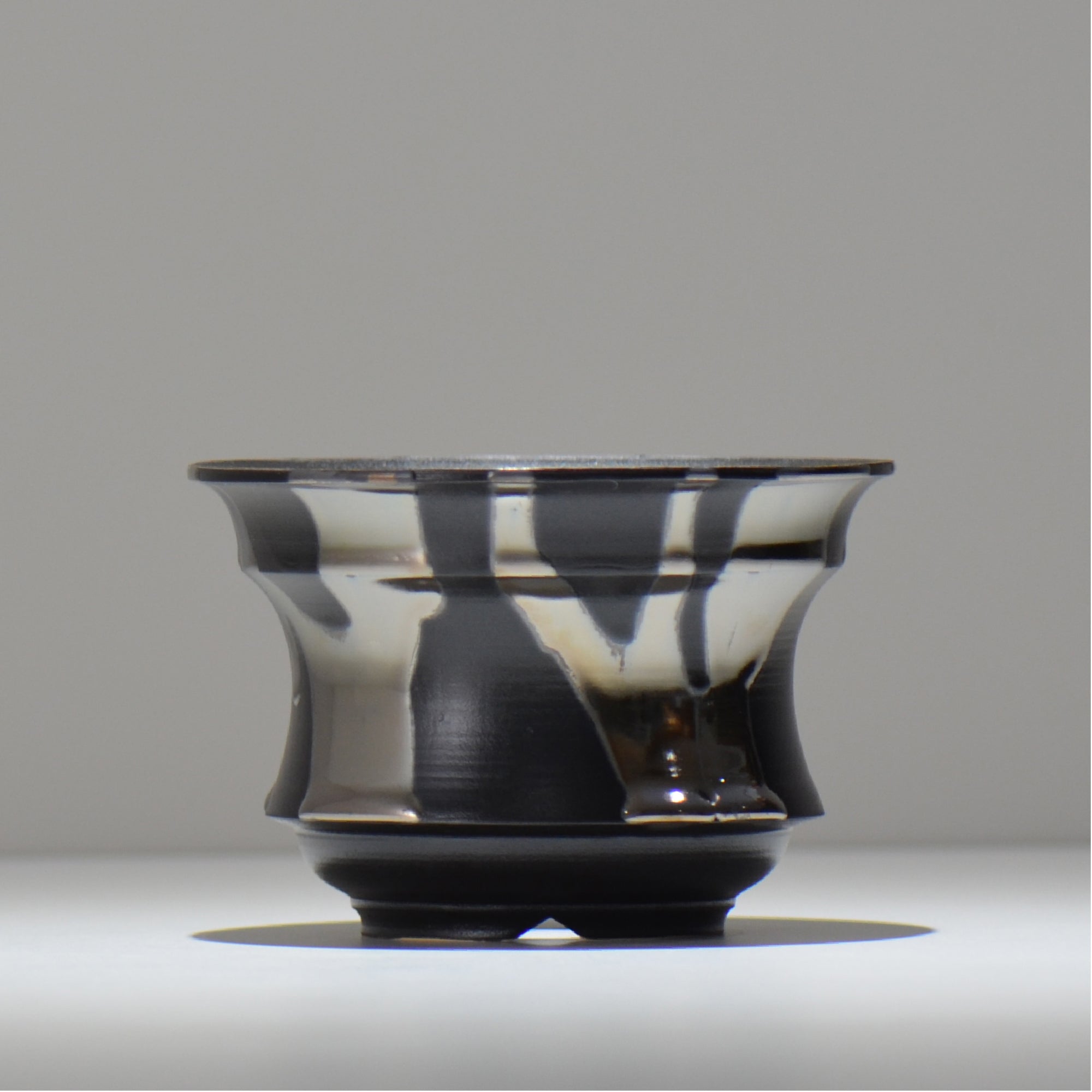 Naka / シルバーマダラ /  no_sm12_m / 約 φ15cm / 植木鉢