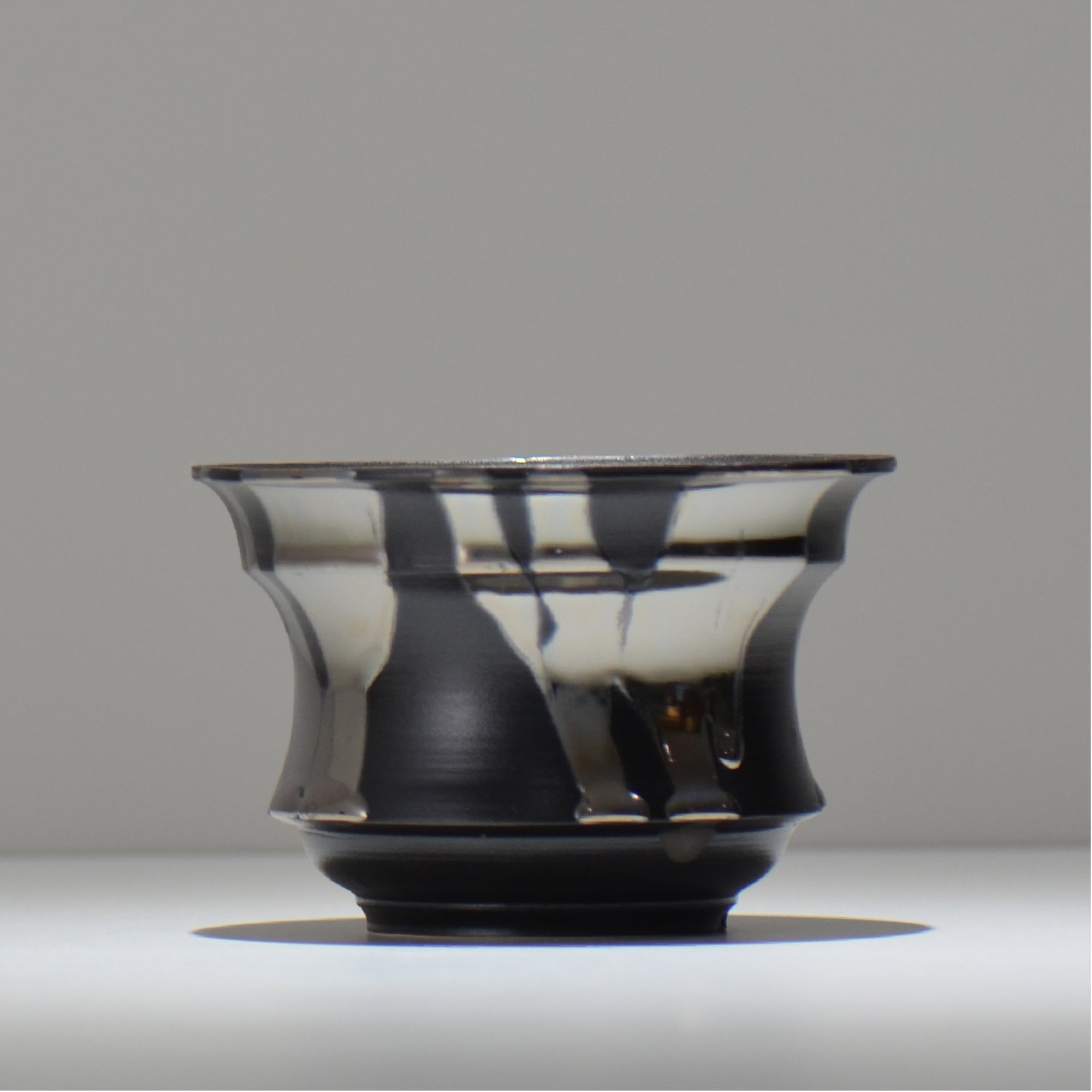 Naka / シルバーマダラ /  no_sm12_m / 約 φ15cm / 植木鉢