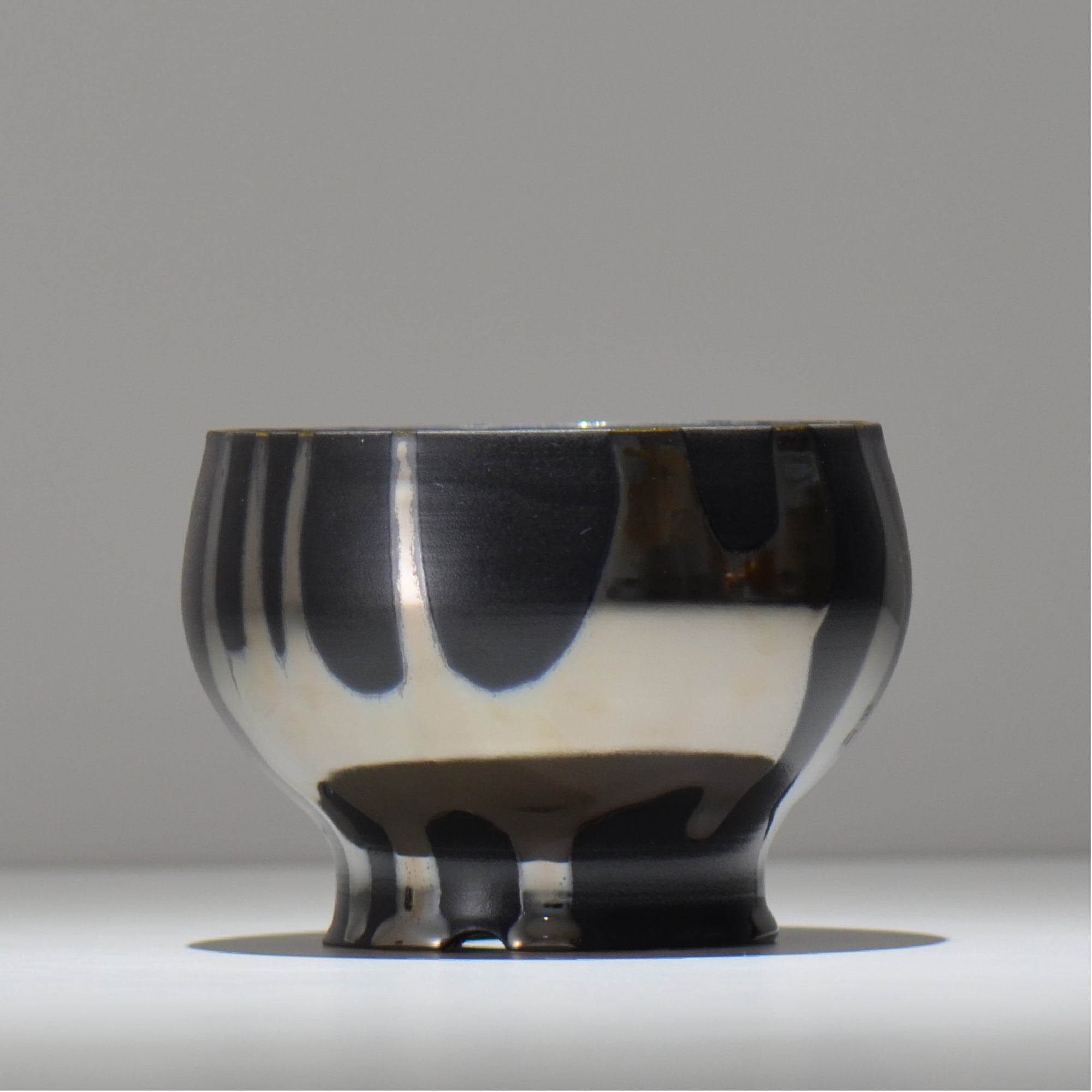 Naka / シルバーマダラ /  no_sm13_m / 約 φ14cm / 植木鉢