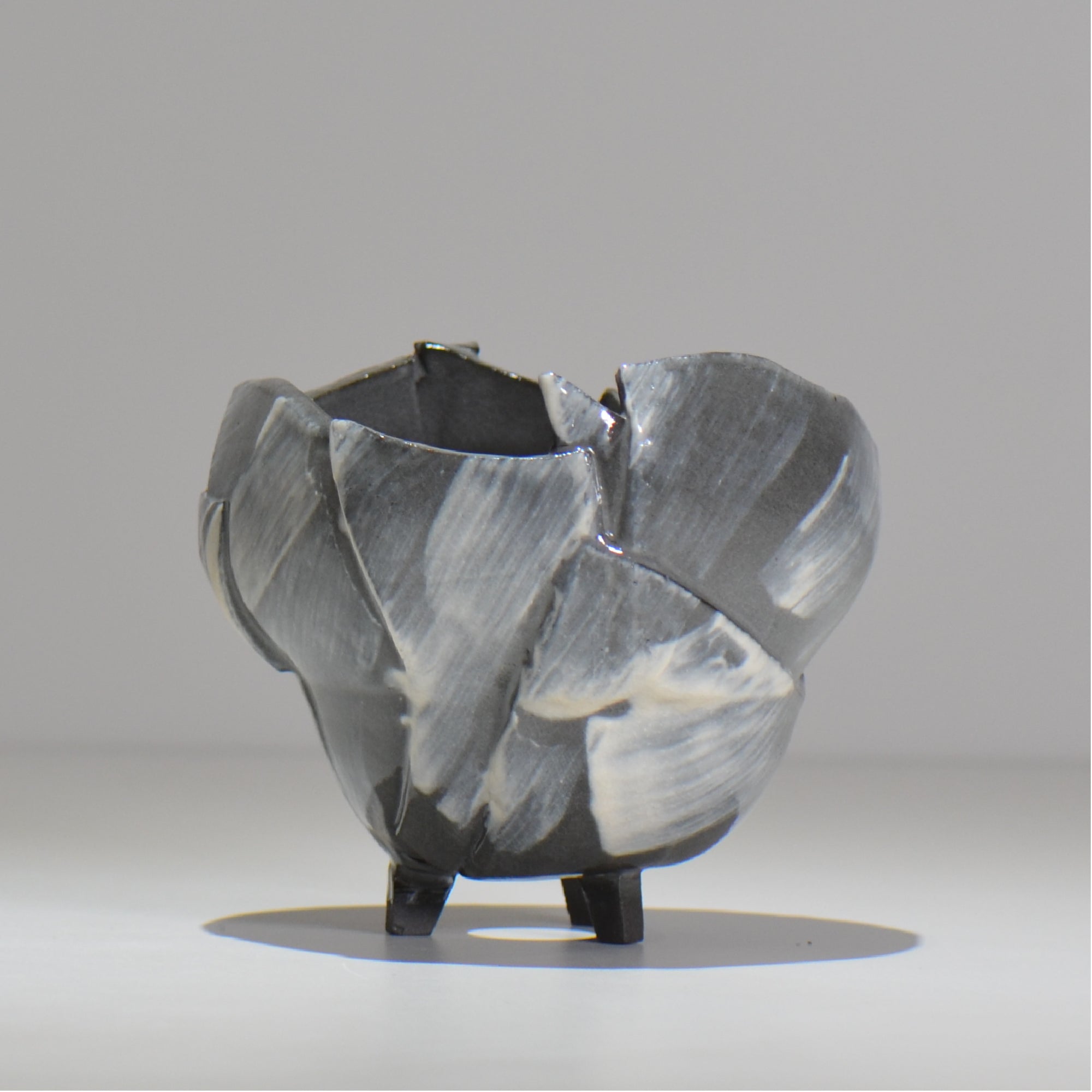 NAOTTERY / Nebula /  nt2_ne02_ / 約 φ12cm /  植木鉢