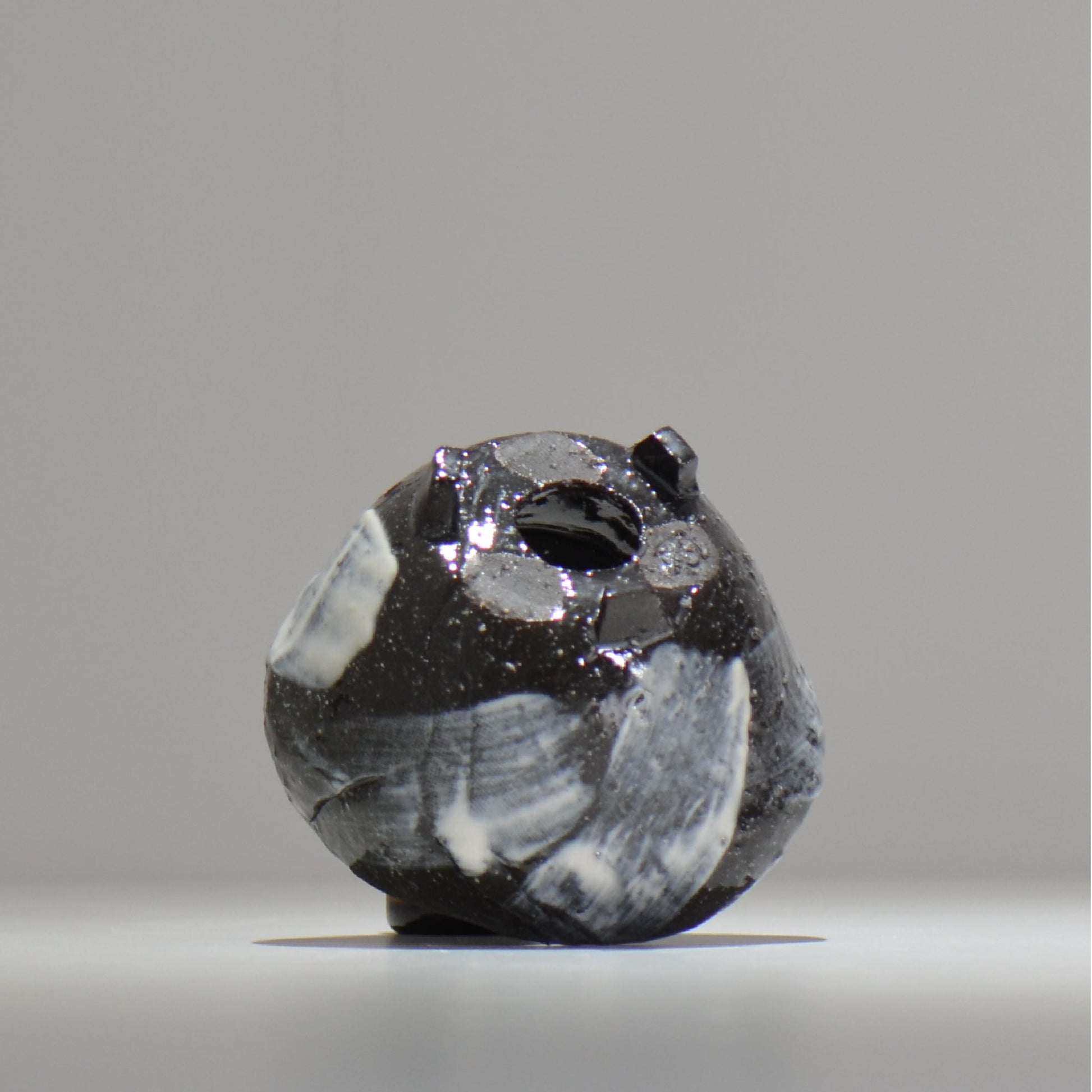 NAOTTERY / Nebula/  nt_ne3_s /  約 φ10cm /  植木鉢