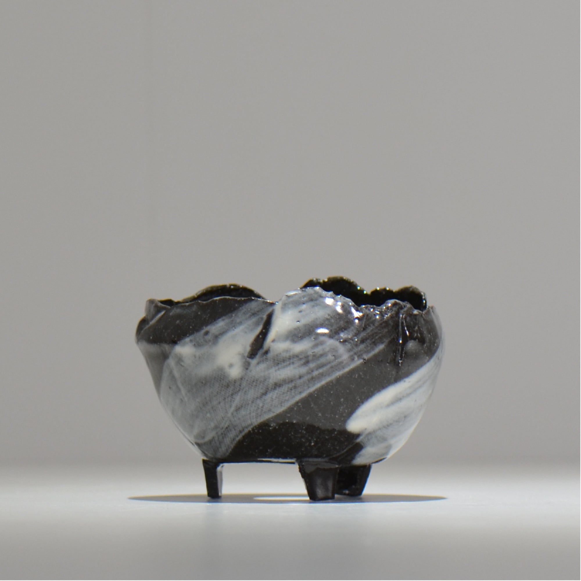 NAOTTERY / Nebula/  nt_ne4_s /  約 φ10cm /  植木鉢