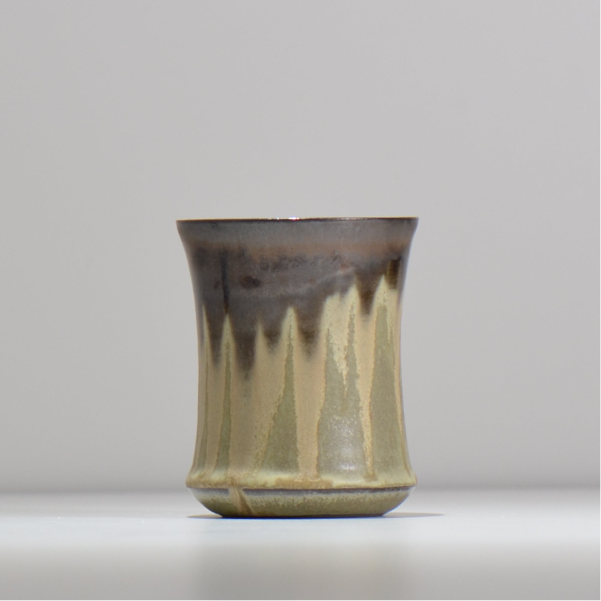 木の株　イノシシ　花瓶 h9cm-11.9cm – ハチラボ