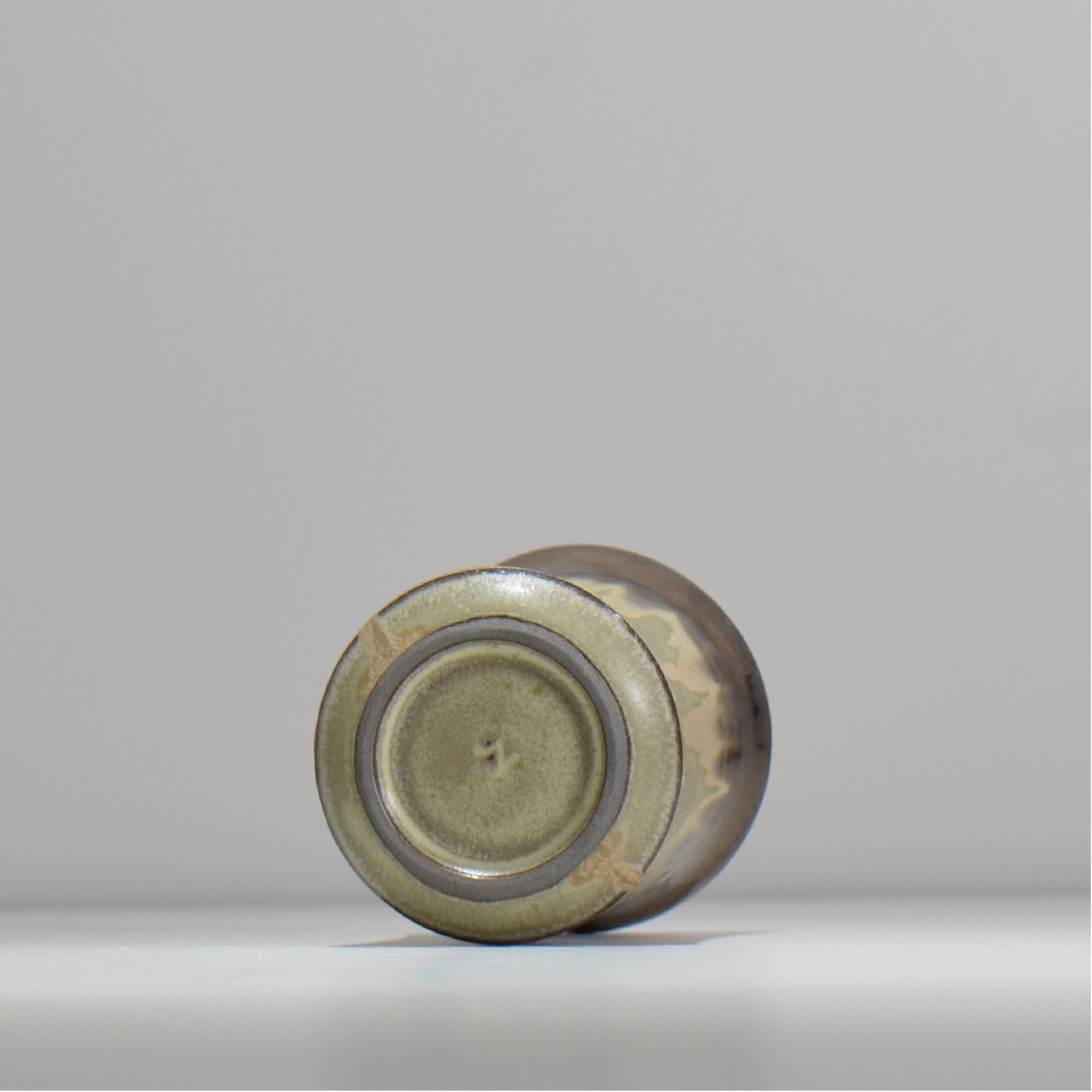 仲田唯希人/ 笠間長石釉花器 / ny_ichi01_xs / 底面 直径約4.2cm / 花瓶 