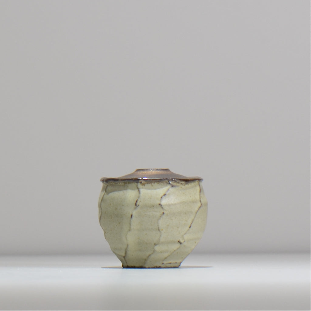 仲田唯希人/ 笠間長石釉花器 / ny_ichi02_xs / 底面 直径約3.5cm / 花瓶 