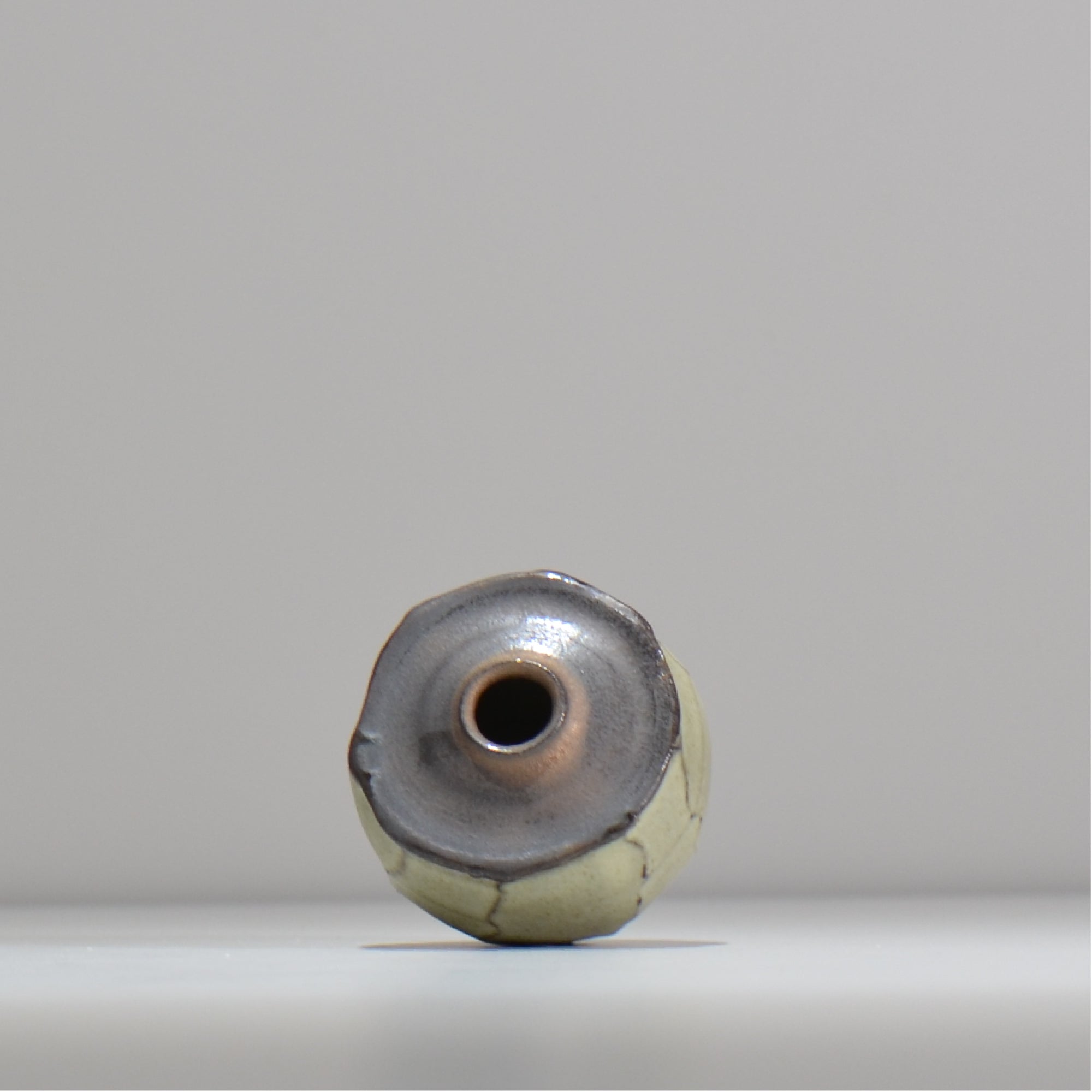 仲田唯希人/ 笠間長石釉花器 / ny_ichi02_xs / 底面 直径約3.5cm / 花瓶 