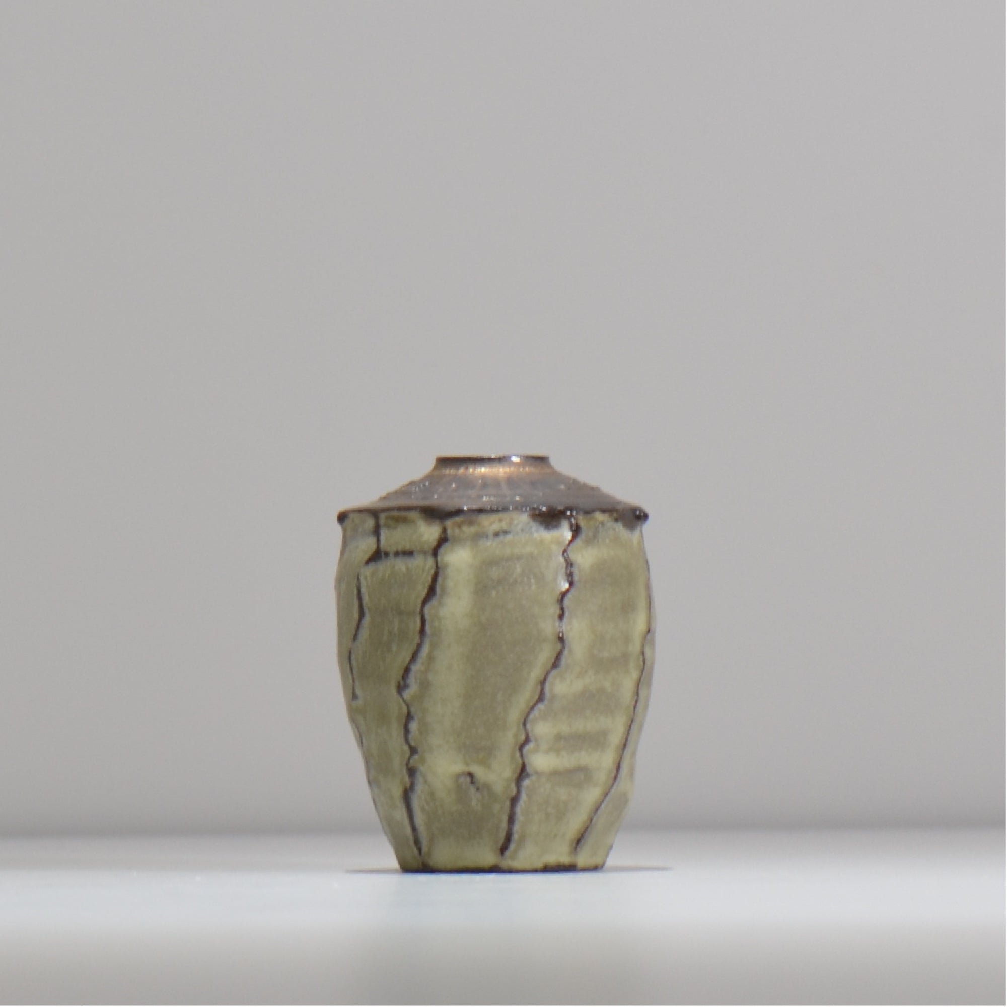 仲田唯希人/ 笠間長石釉花器 / ny_ichi03_xs / 底面 直径約4cm / 花瓶 