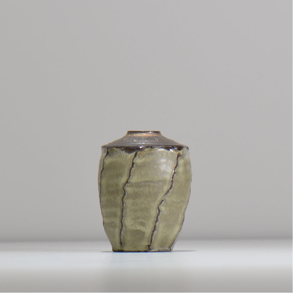 仲田唯希人/ 笠間長石釉花器 / ny_ichi03_xs / 底面 直径約4cm / 花瓶 