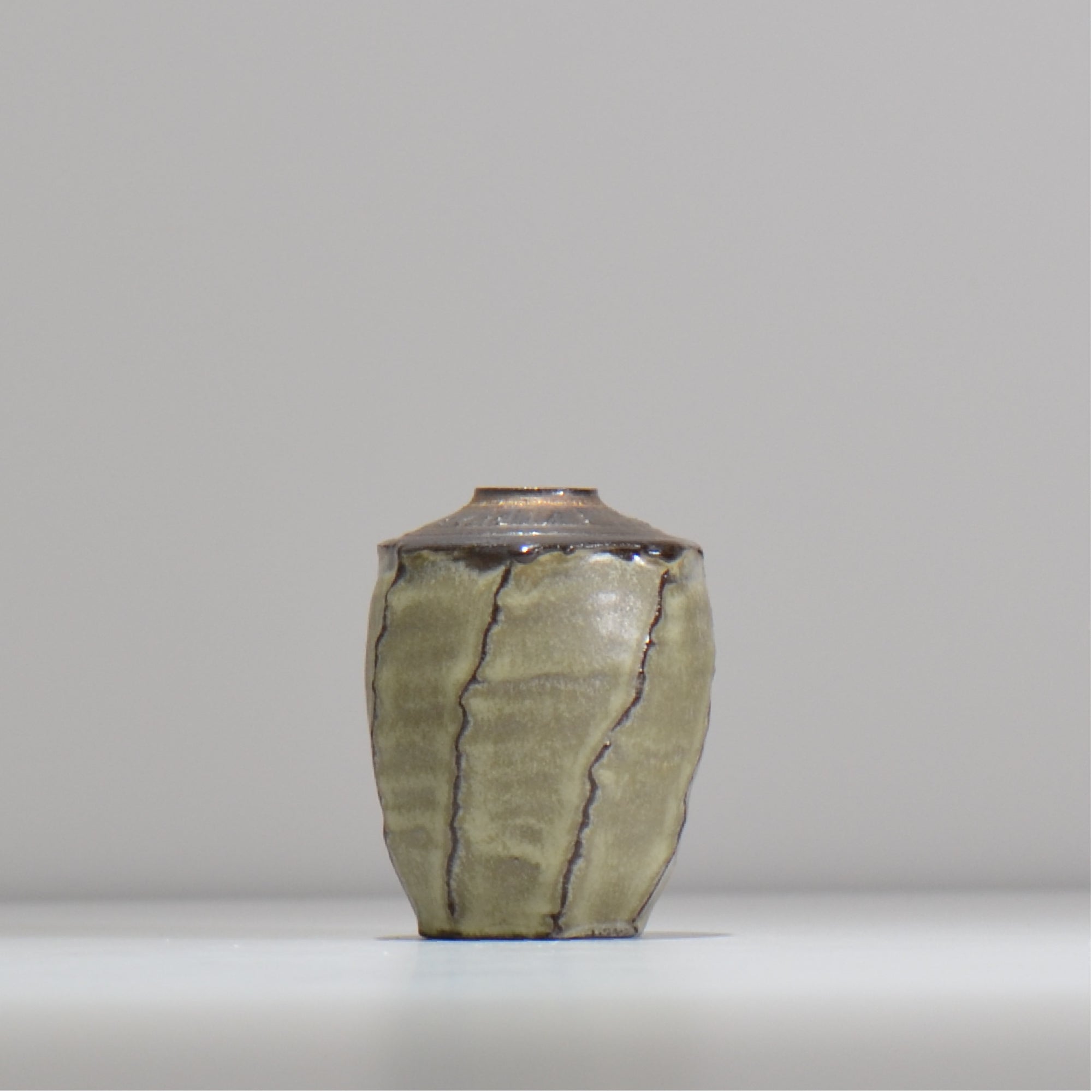 仲田唯希人/ 笠間長石釉花器 / ny_ichi03_xs / 底面 直径約4cm / 花瓶 