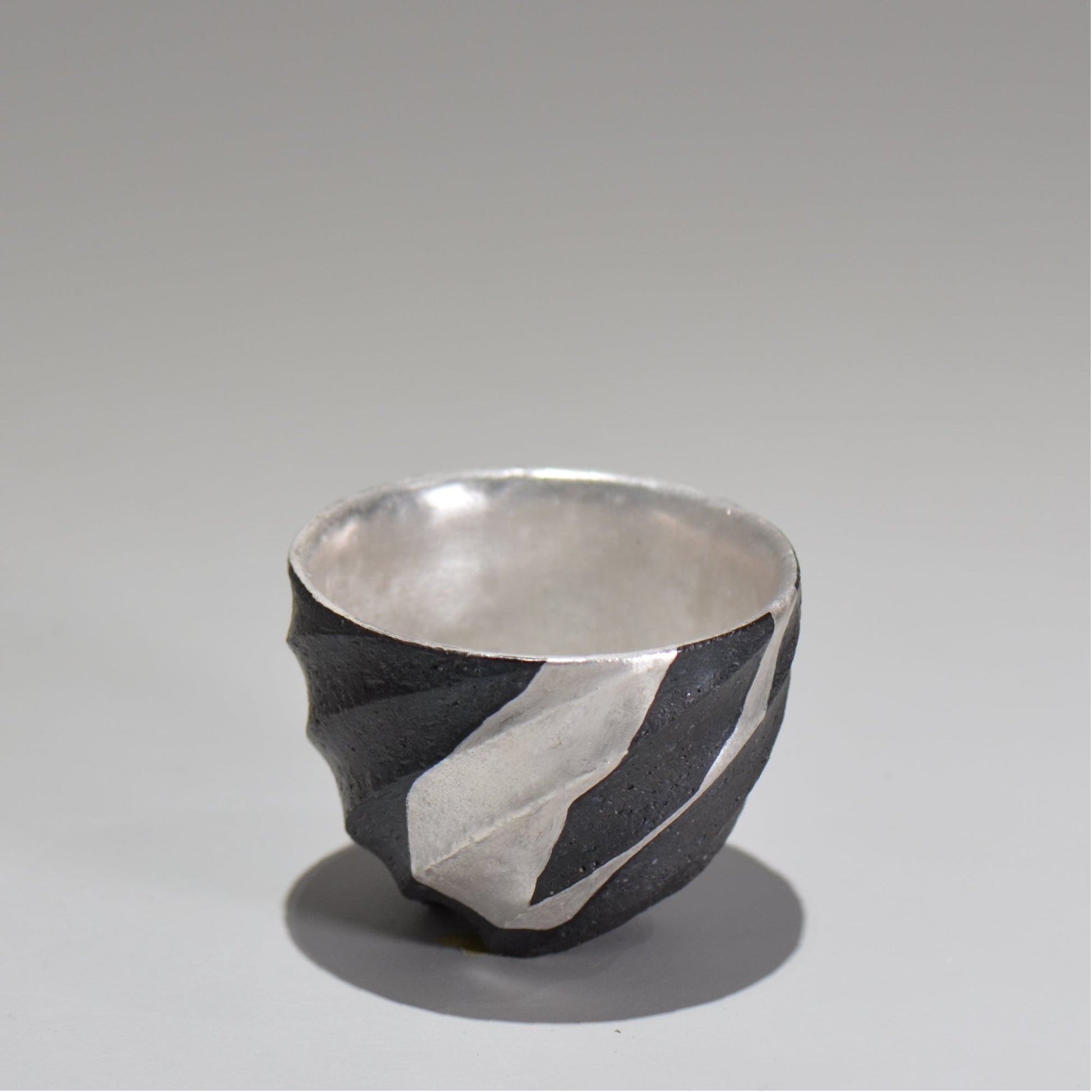 沖 誠  / 銀彩spiralぐい呑 /  om_01